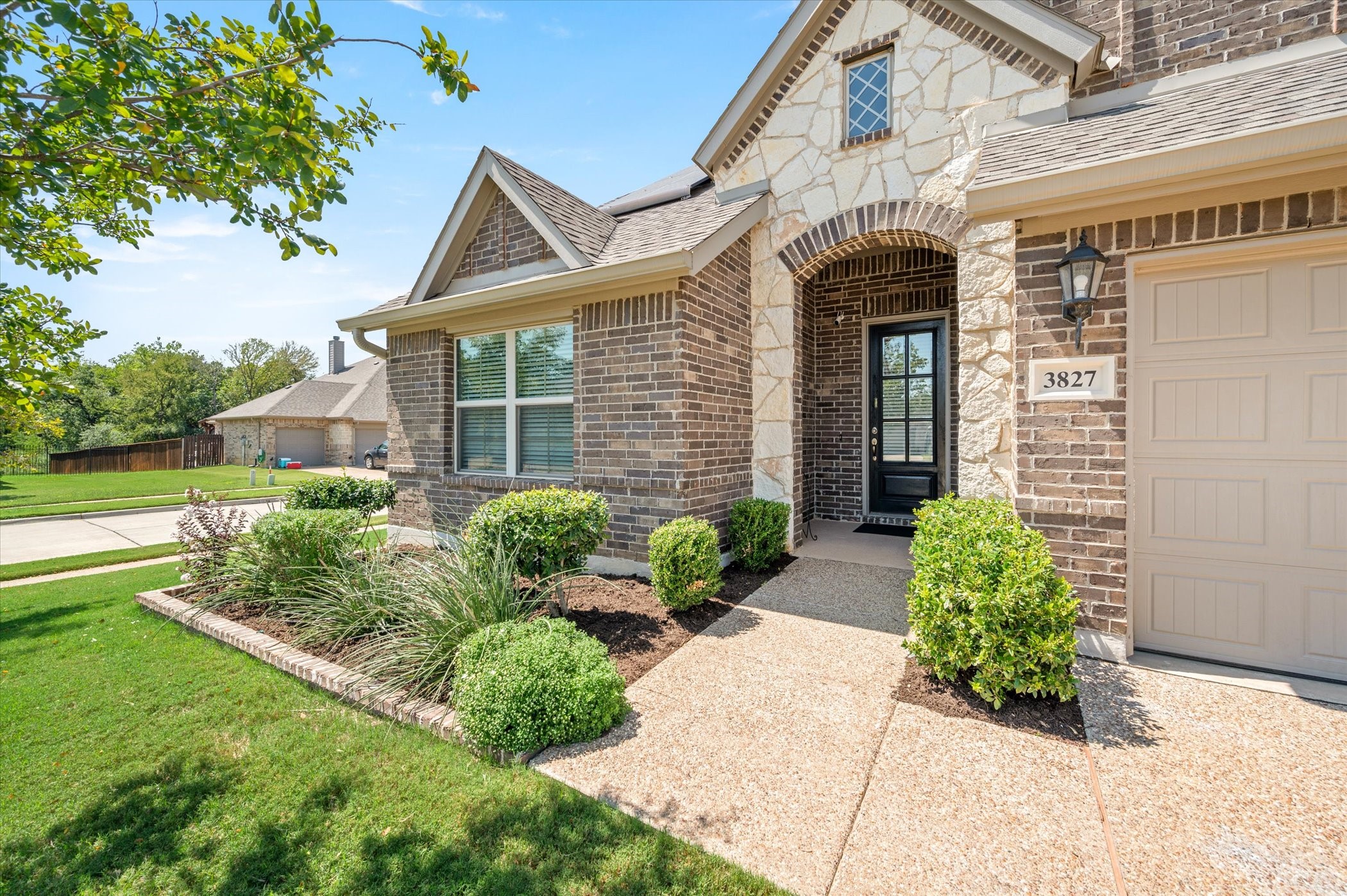3827 Pine Valley Lane
