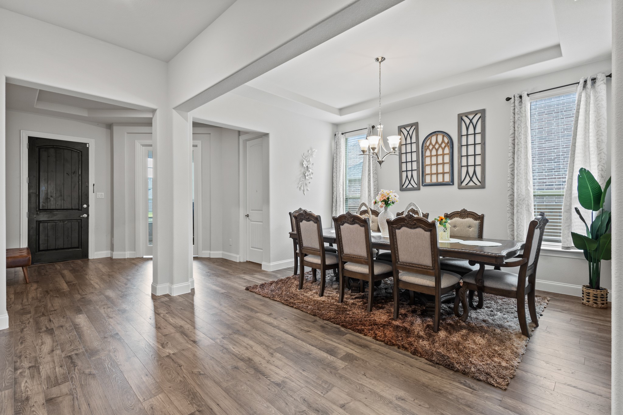 907 Darcy Drive