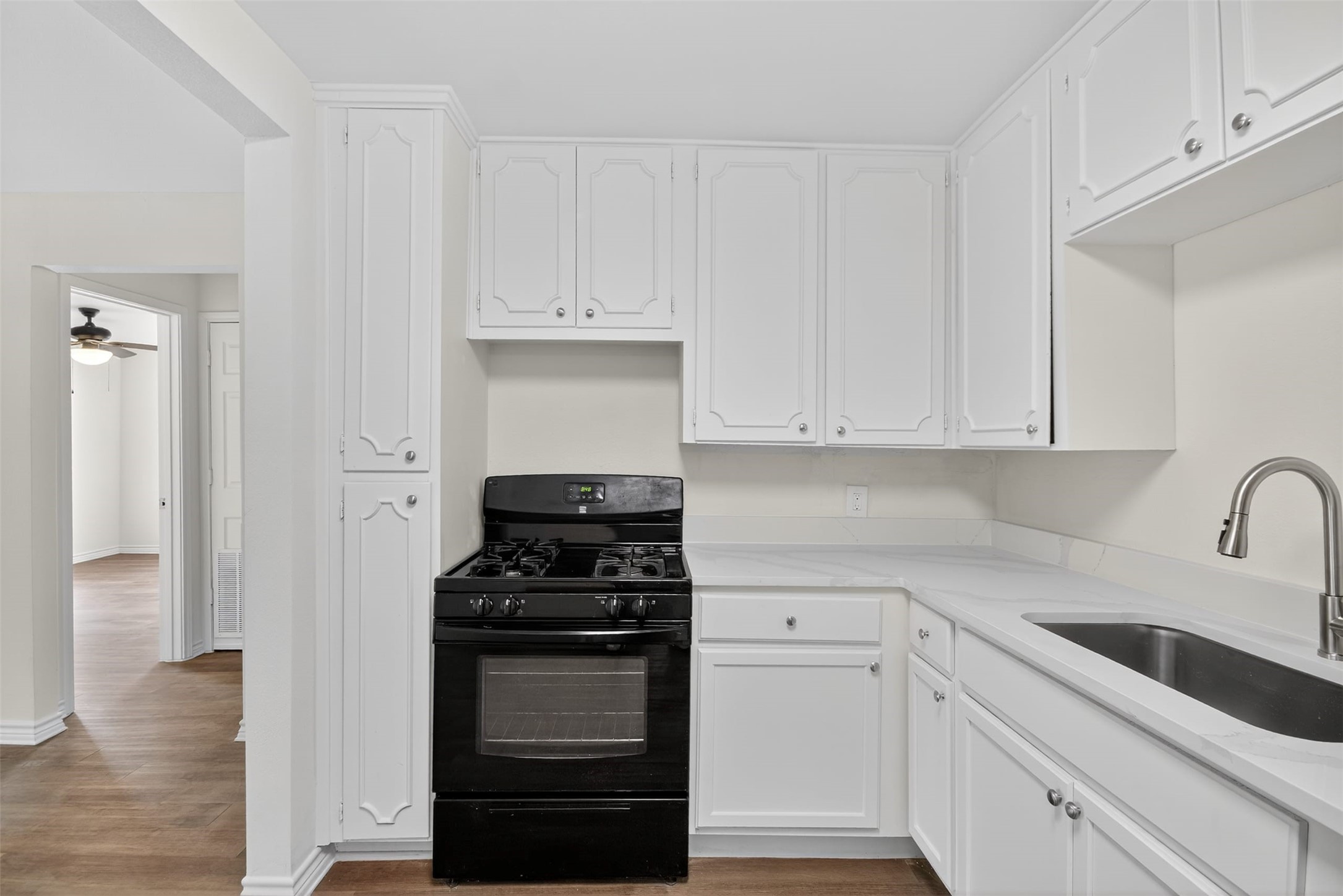 406 N Burdette Avenue