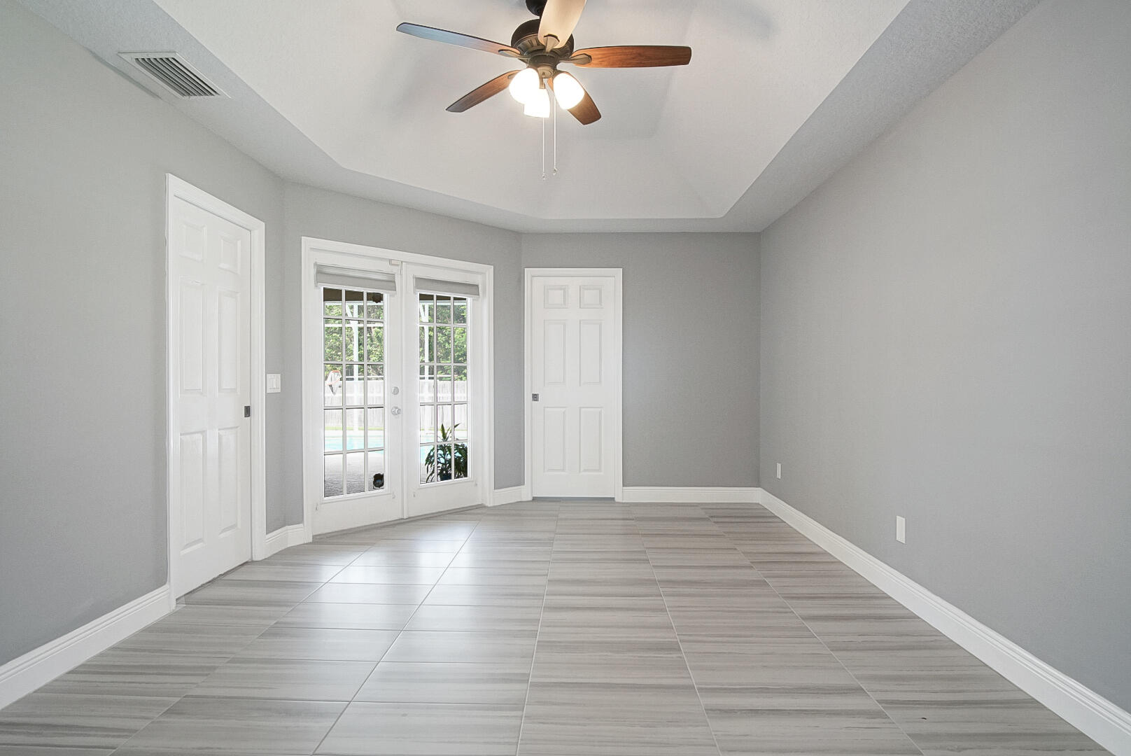 6800 NW Hogate Circle, Port St. Lucie