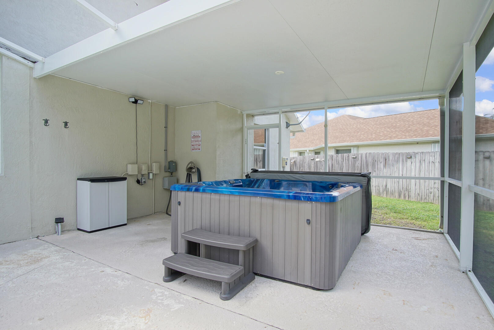 6800 NW Hogate Circle, Port St. Lucie