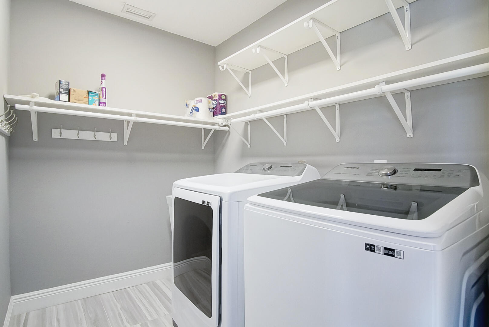 6800 NW Hogate Circle, Port St. Lucie