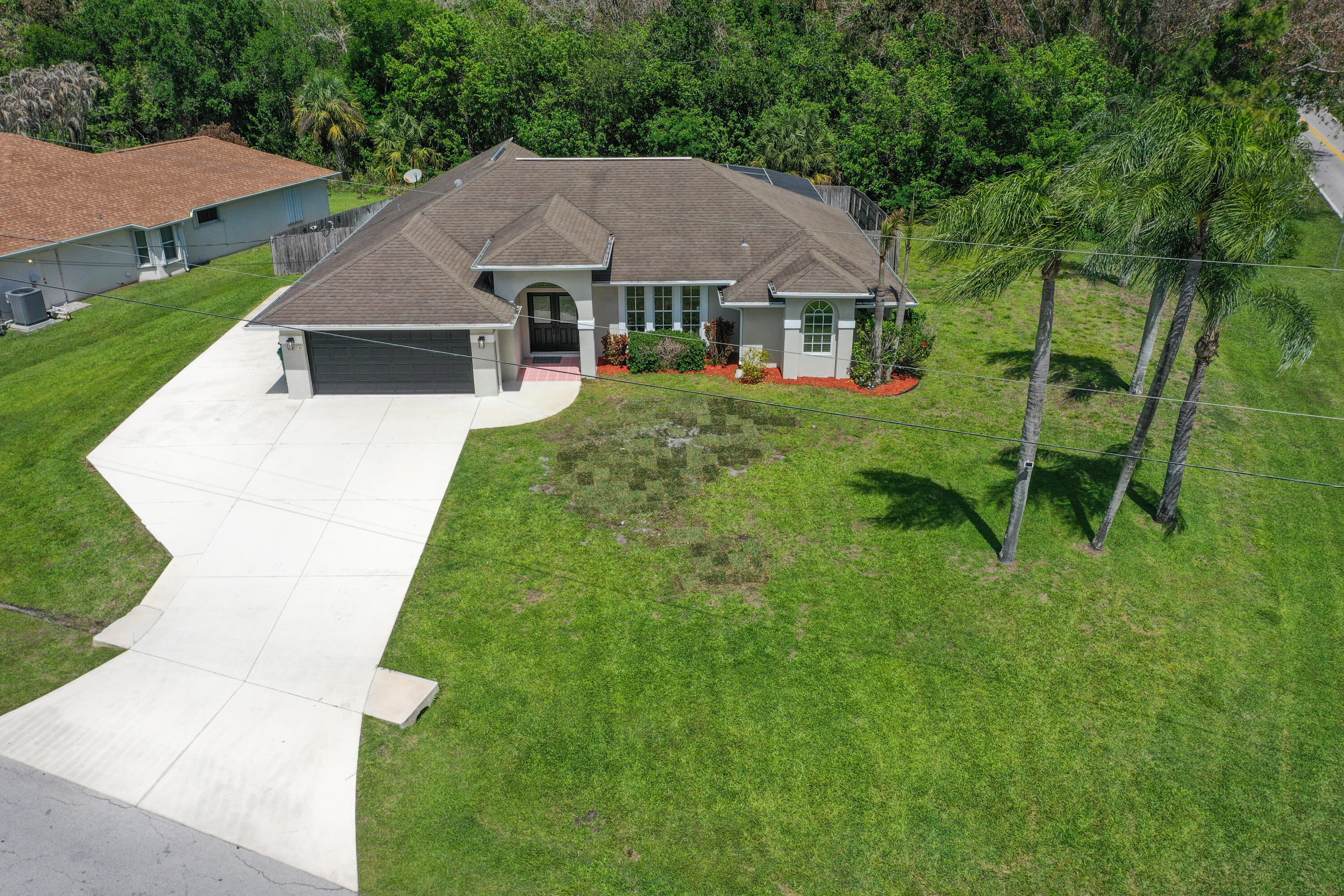 6800 NW Hogate Circle, Port St. Lucie