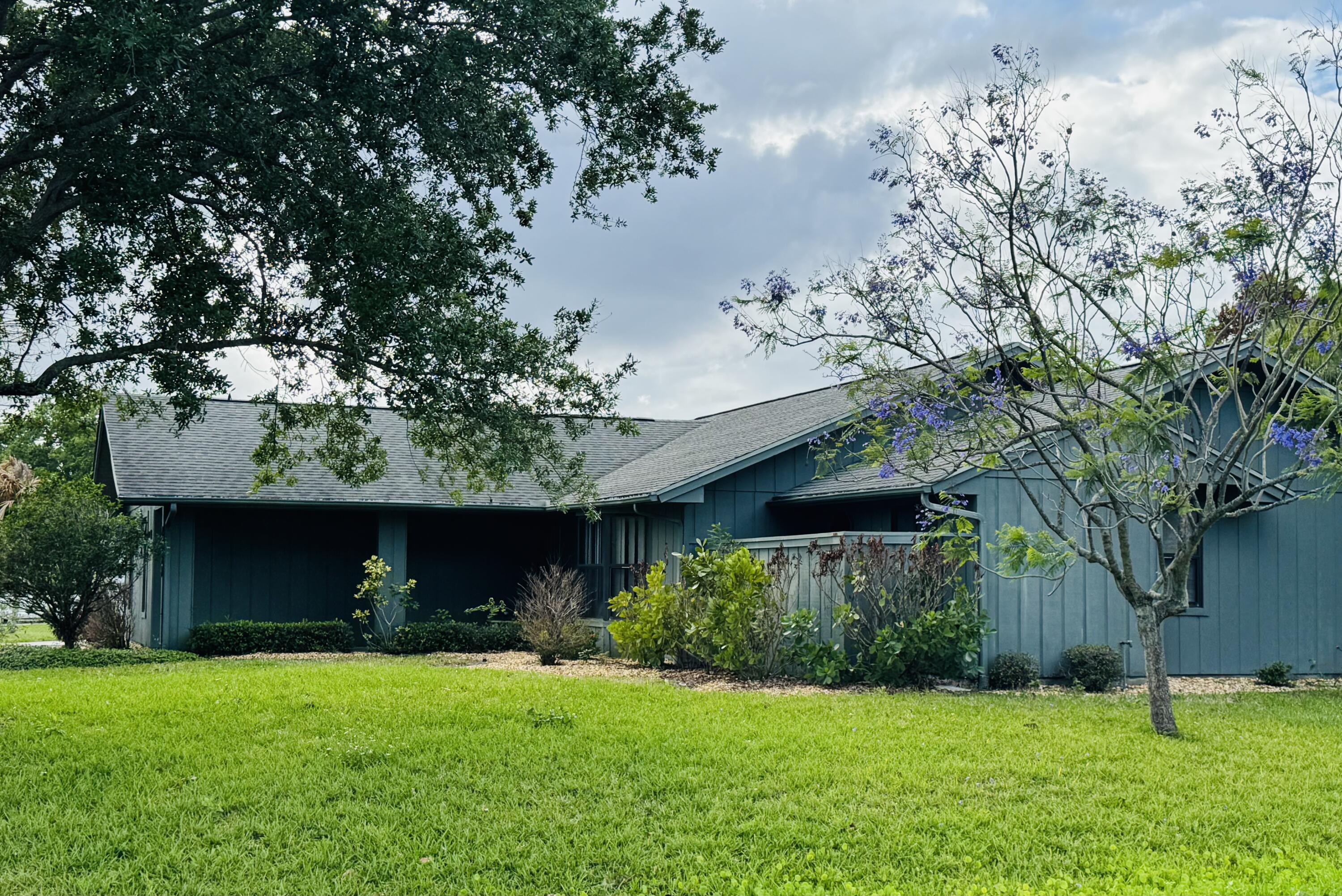 2289 SE Genoa Street, Port St. Lucie