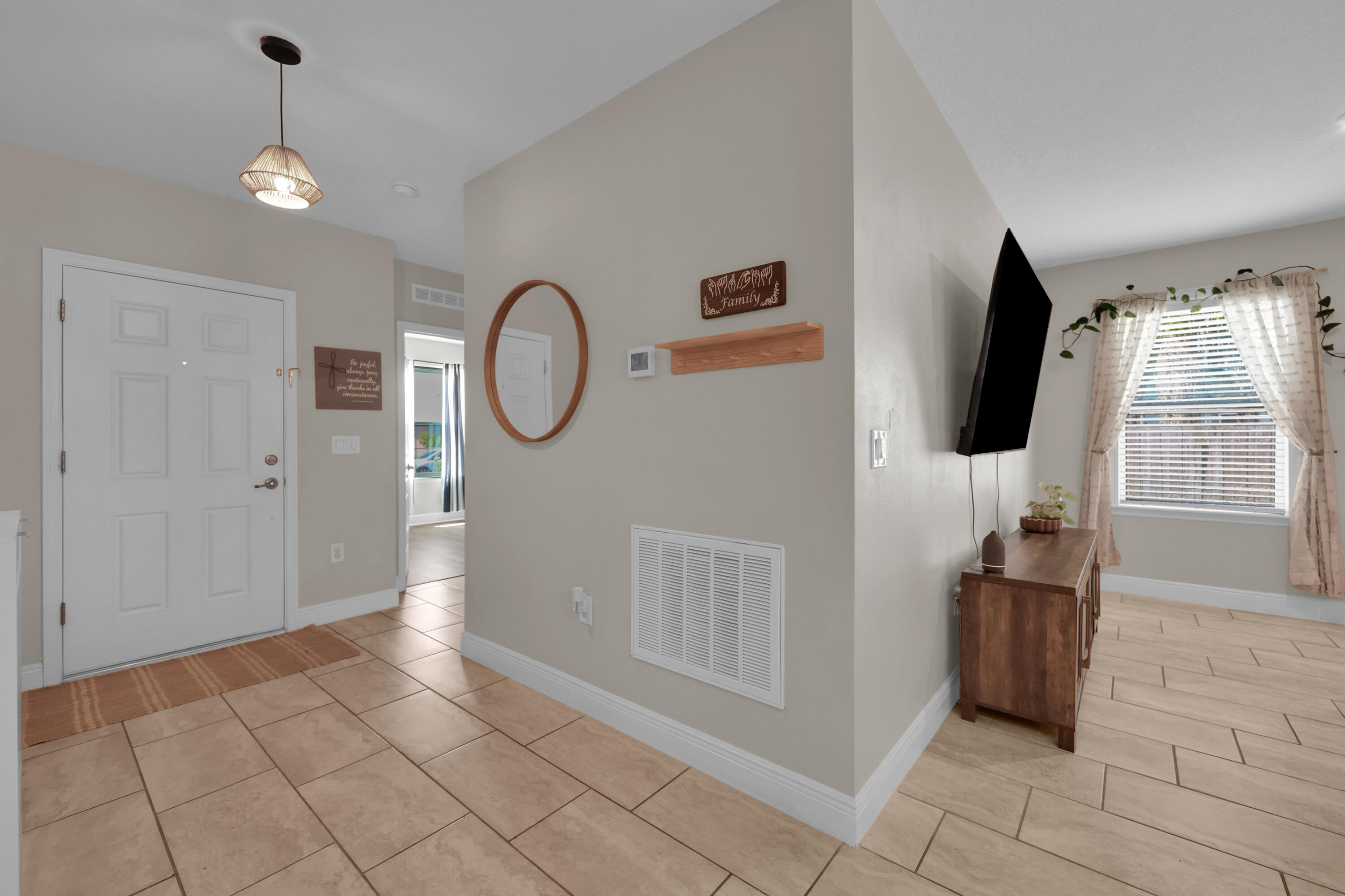 971 SW Longfellow Road, Port St. Lucie