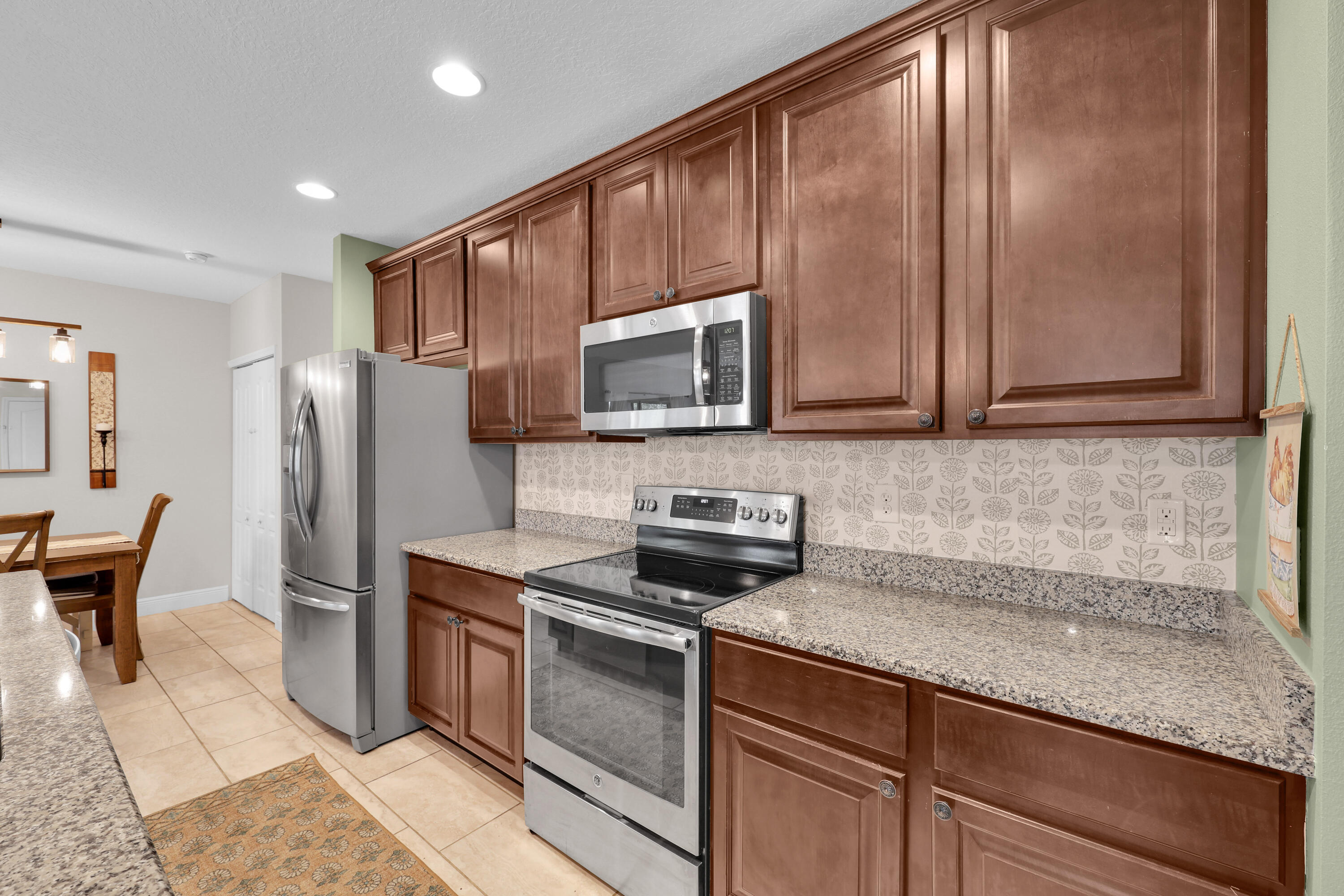 971 SW Longfellow Road, Port St. Lucie