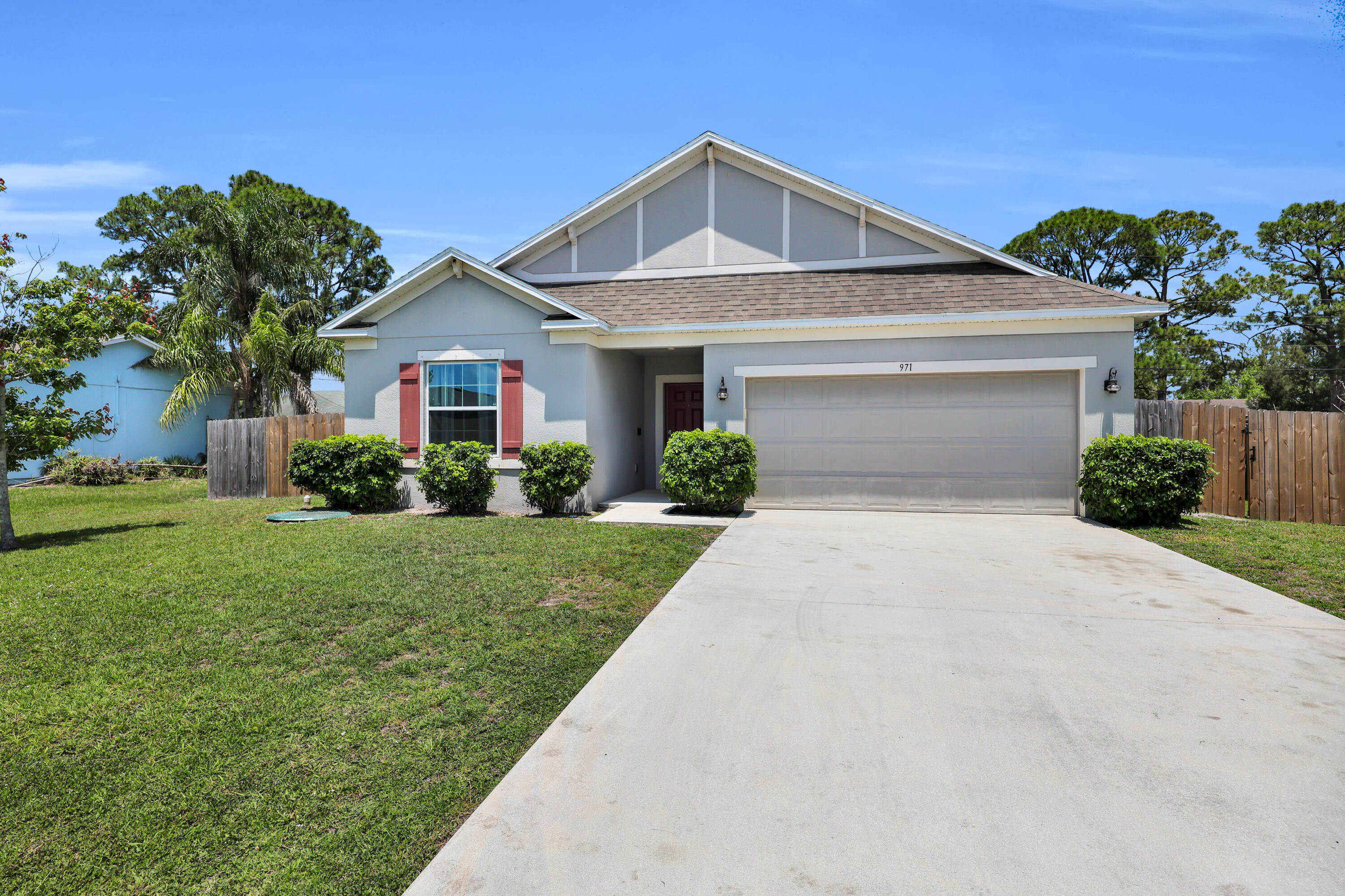 971 SW Longfellow Road, Port St. Lucie