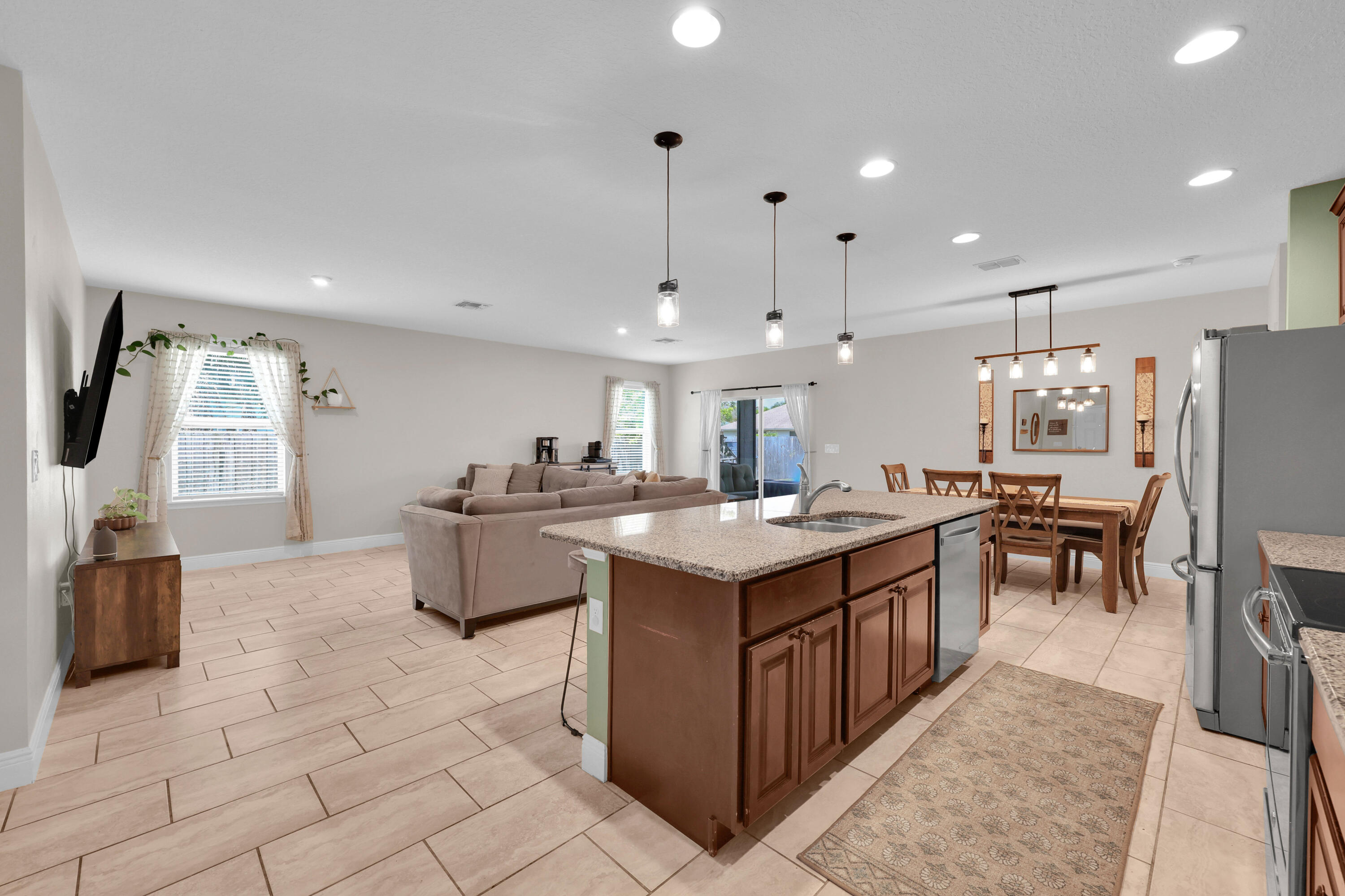 971 SW Longfellow Road, Port St. Lucie