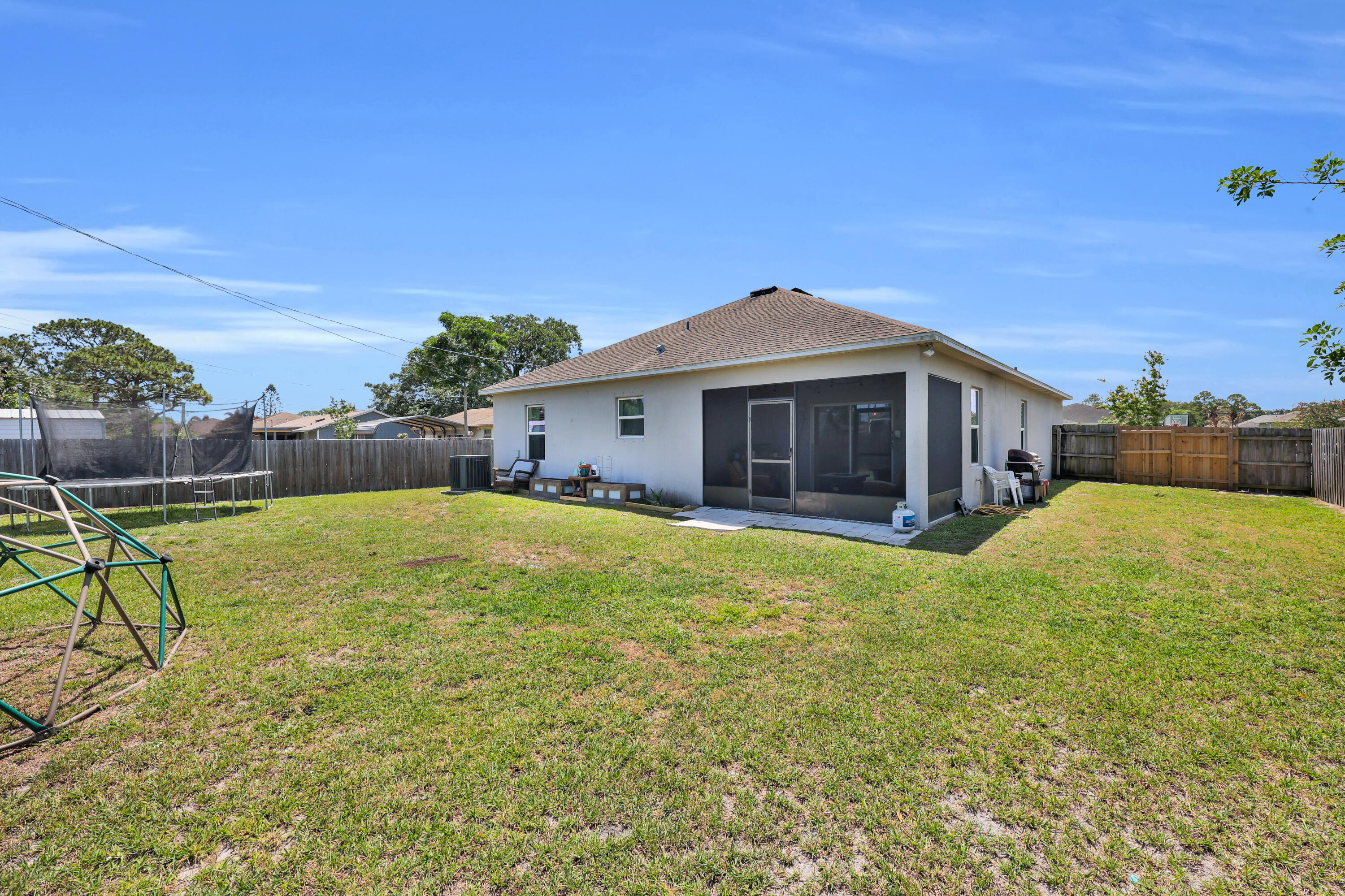 971 SW Longfellow Road, Port St. Lucie