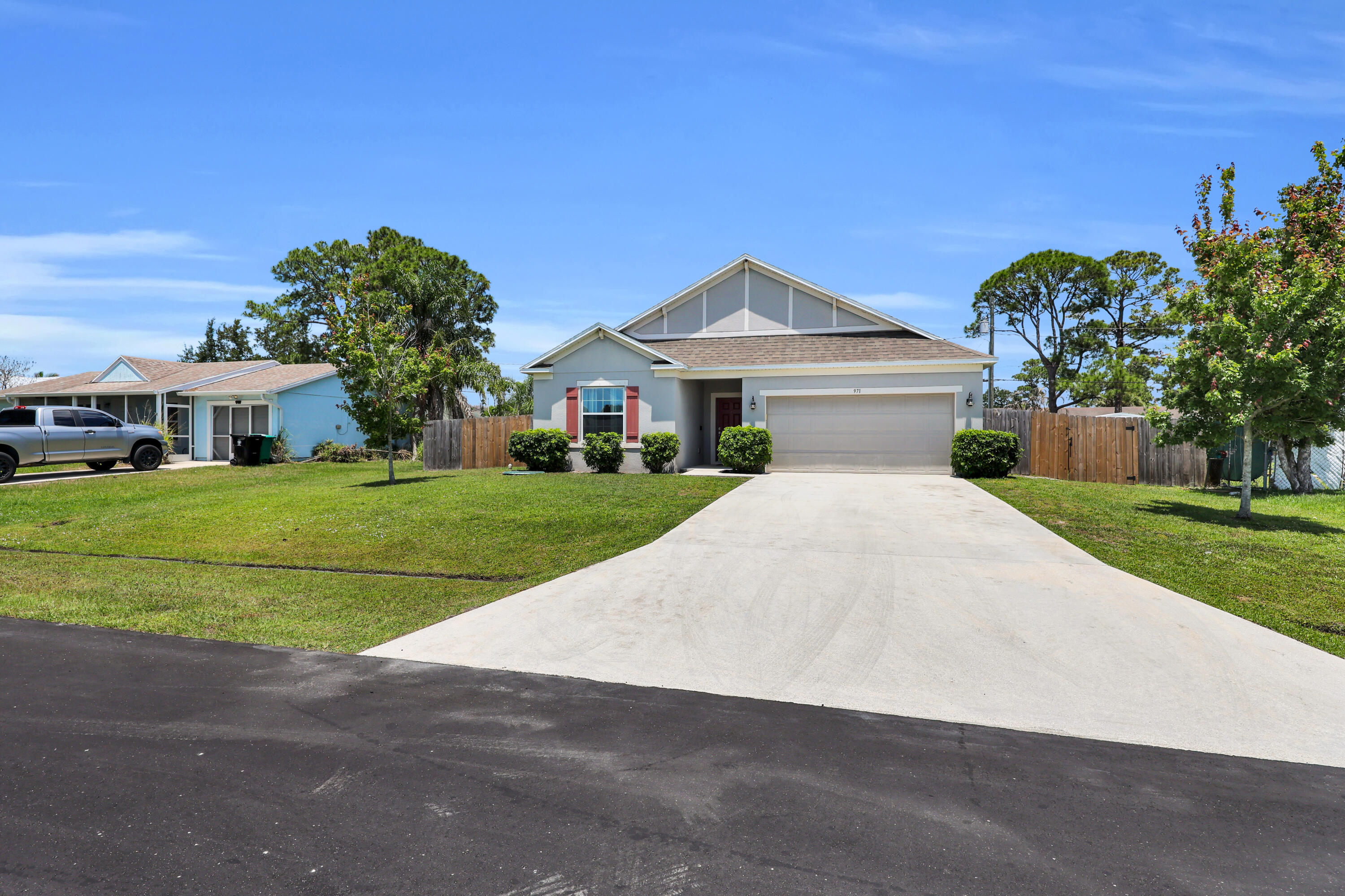 971 SW Longfellow Road, Port St. Lucie