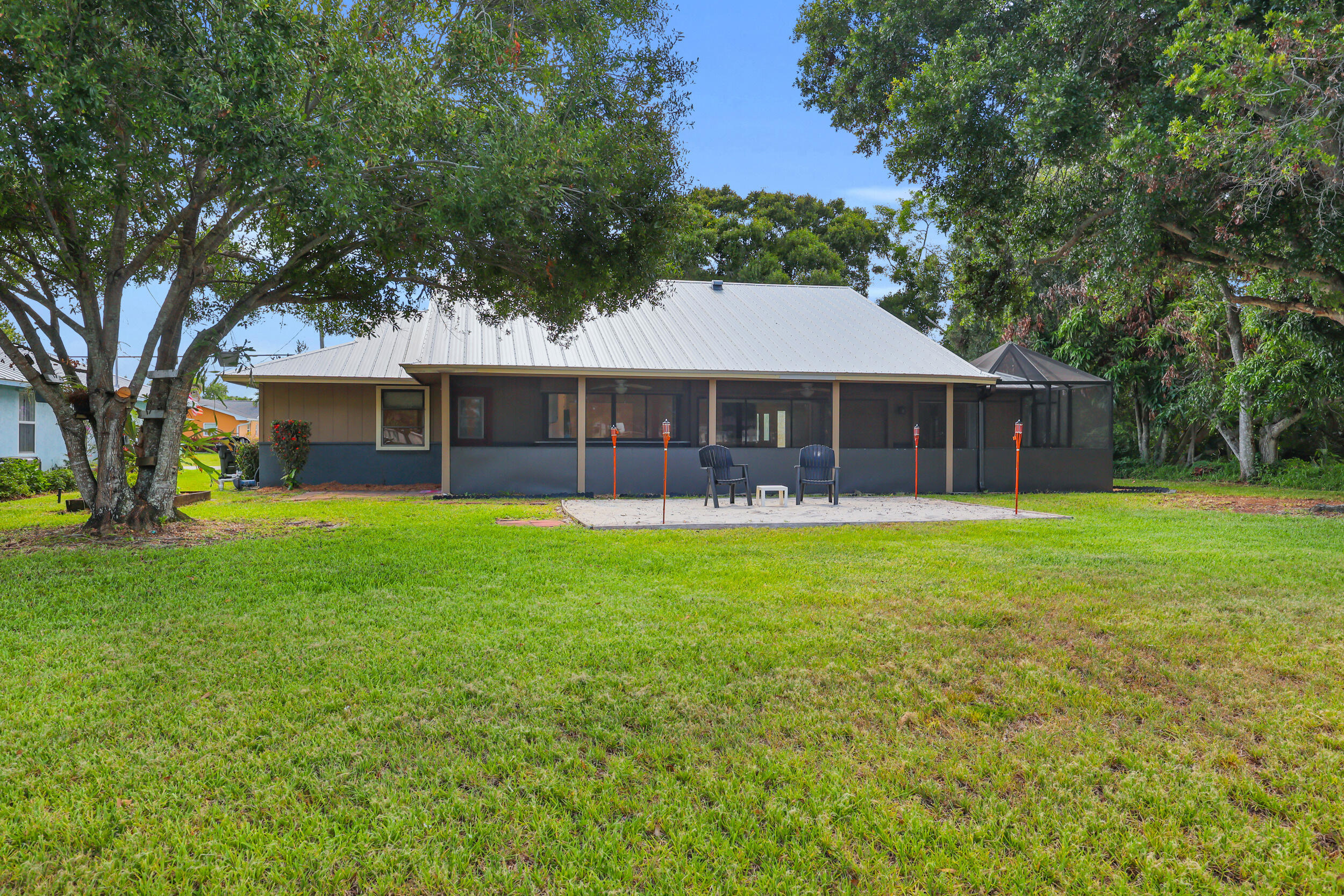 2311 SE Bowie Street