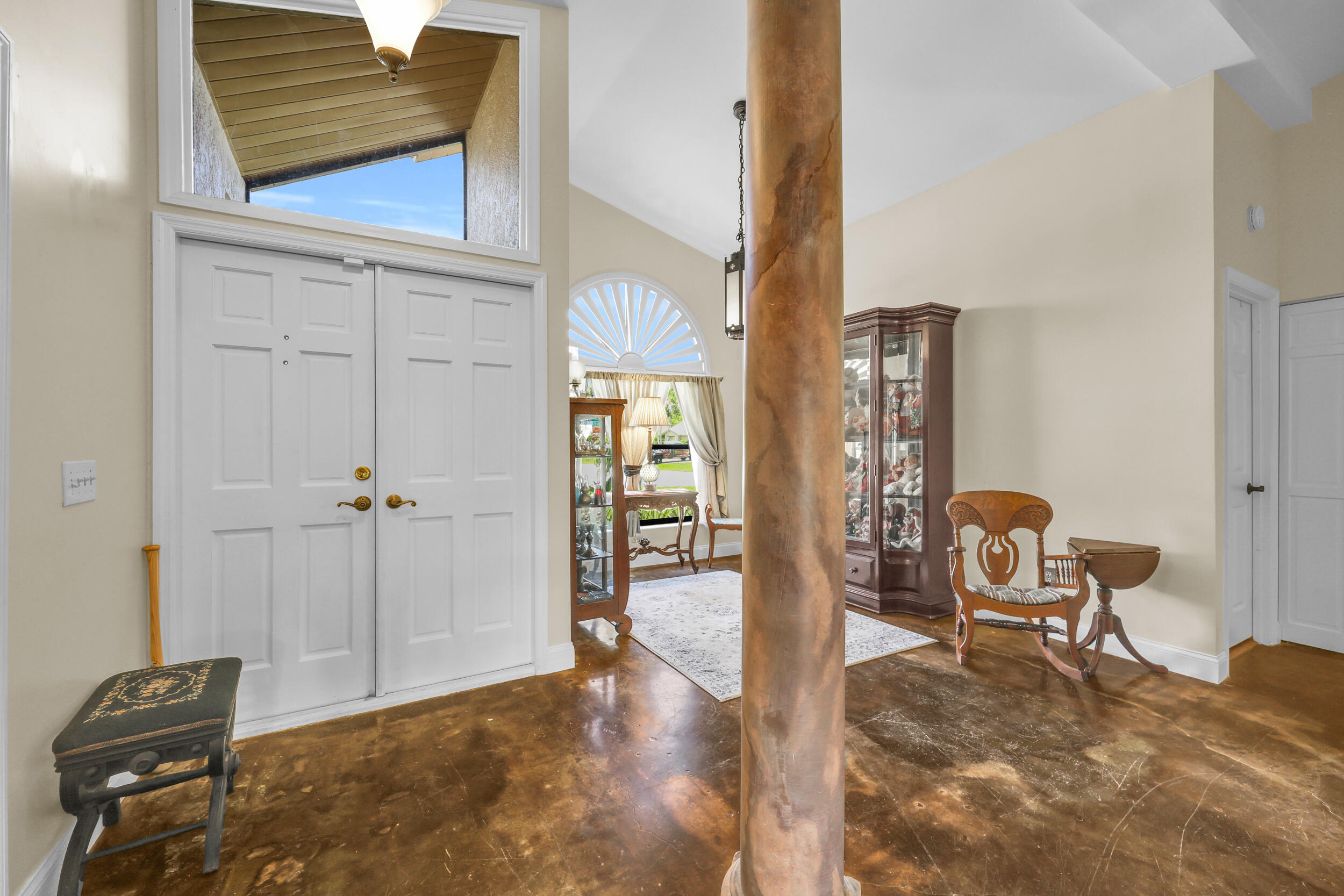 2698 SE Calusa Avenue, Port St. Lucie