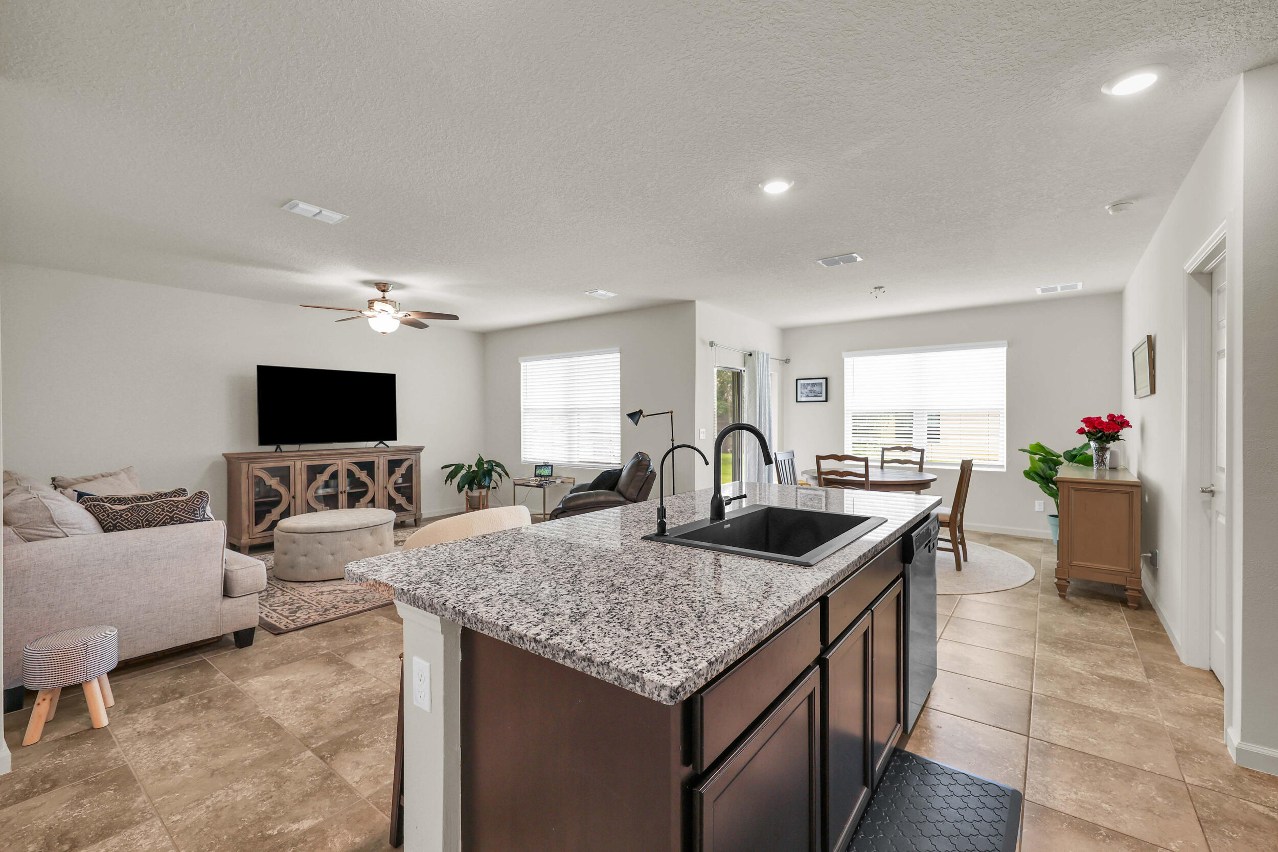 6379 NW NORTHWOOD Loop, Port St. Lucie
