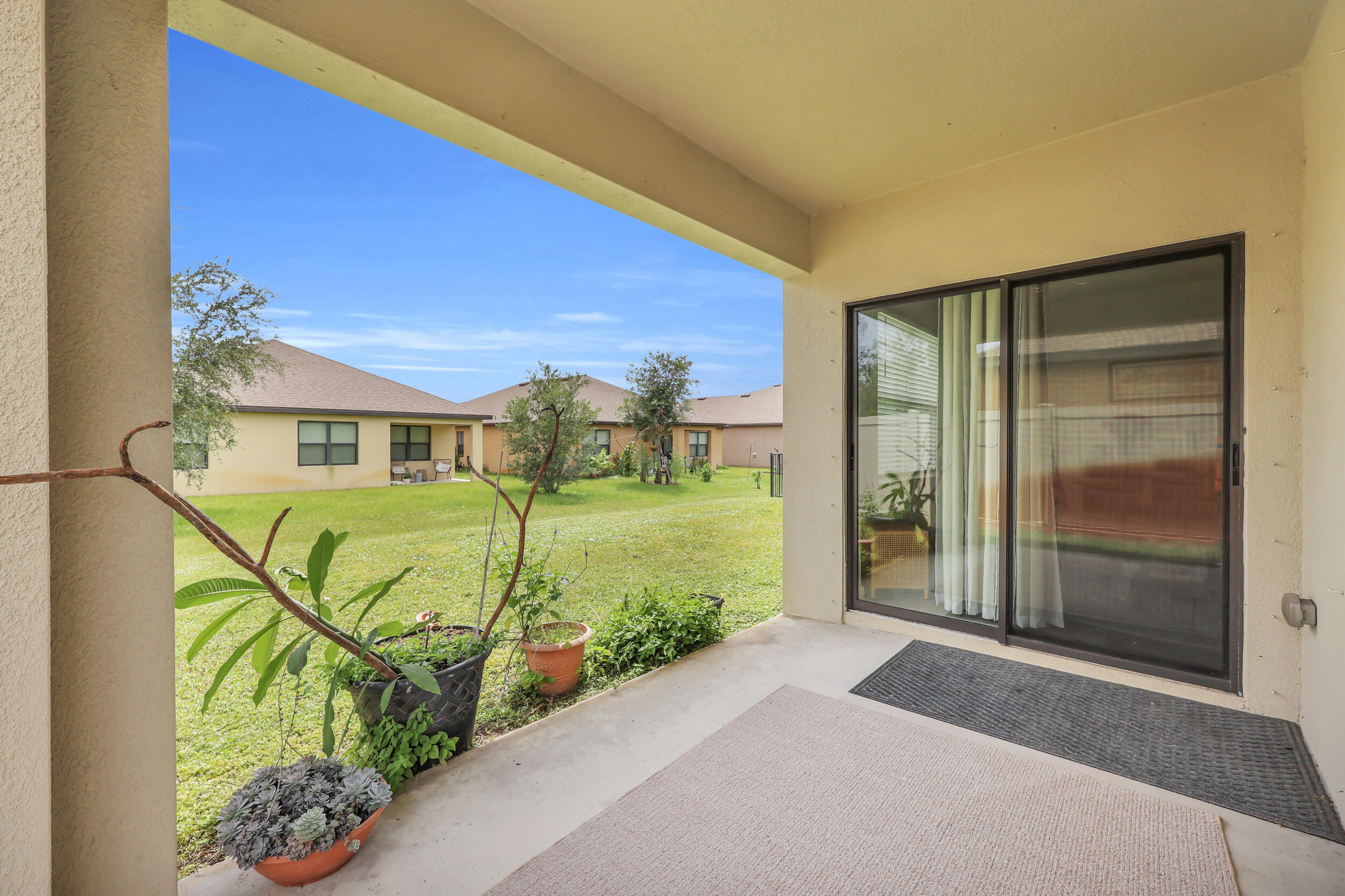 6379 NW NORTHWOOD Loop, Port St. Lucie