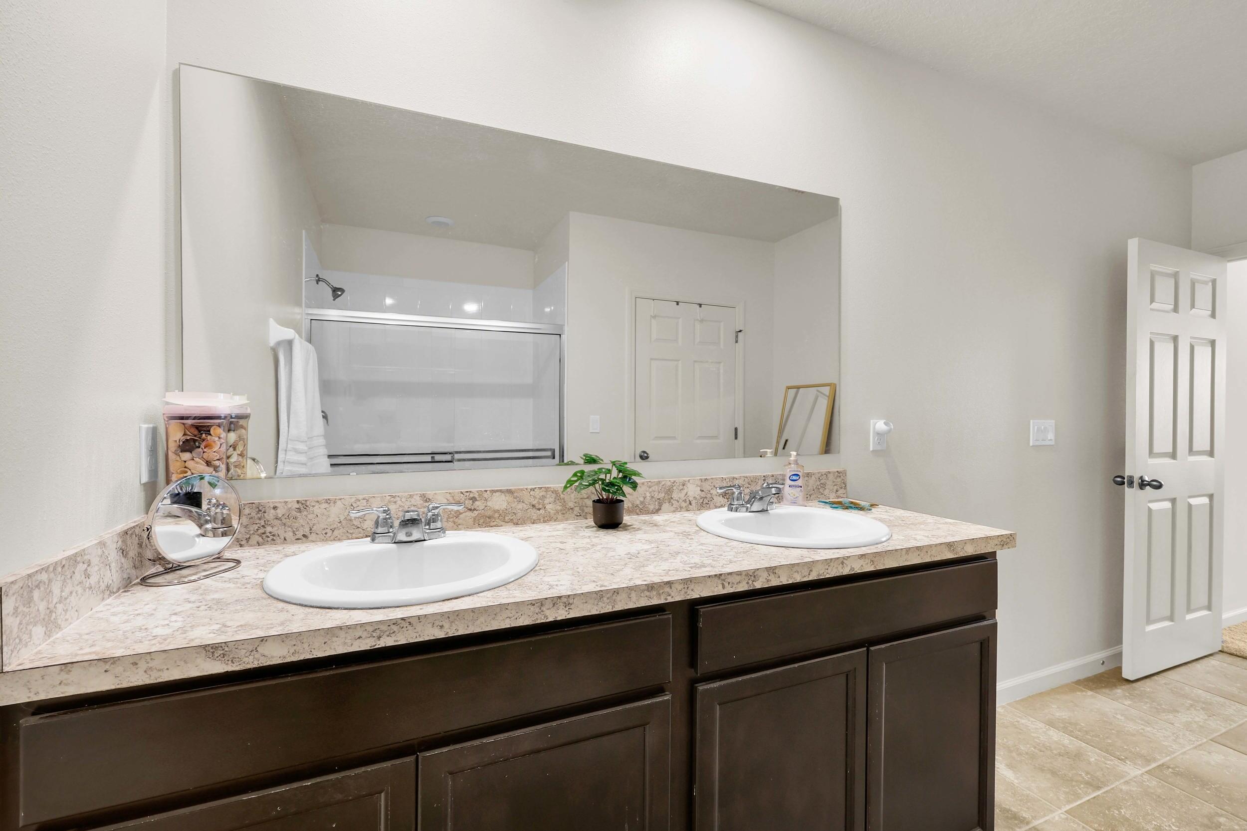 6379 NW NORTHWOOD Loop, Port St. Lucie