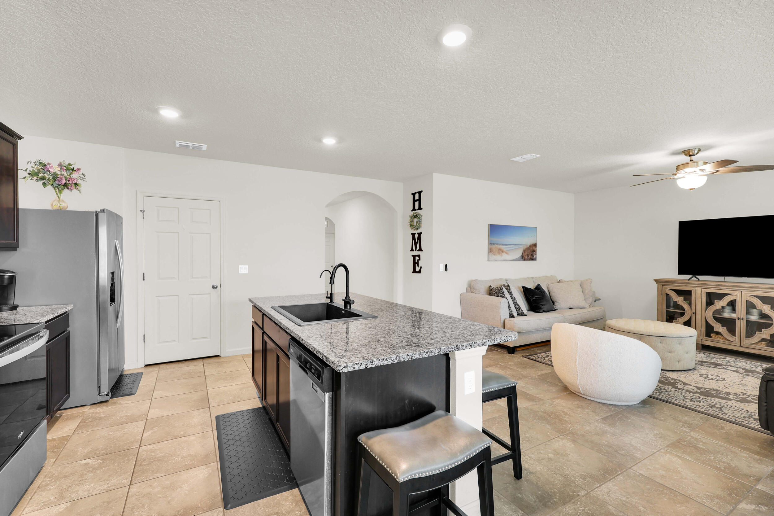 6379 NW NORTHWOOD Loop, Port St. Lucie