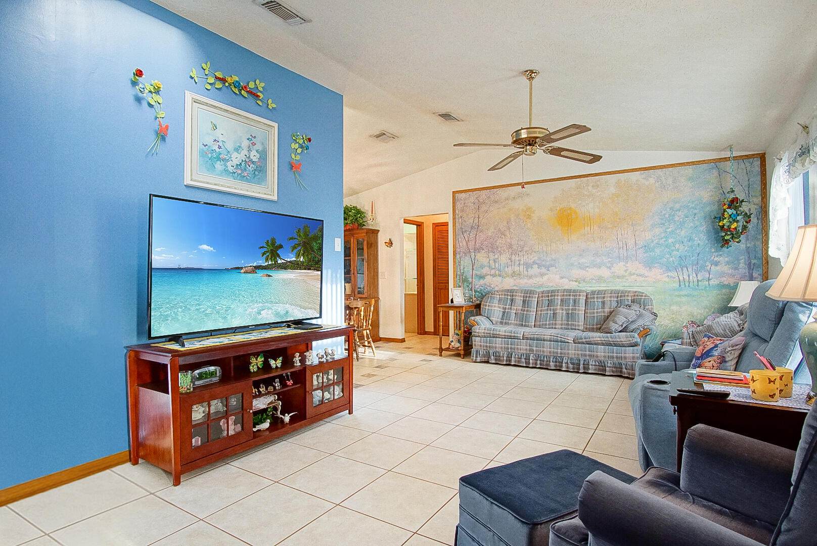 5812 Bamboo Drive