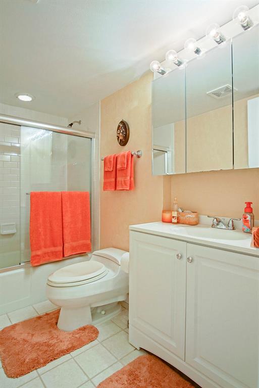 1800 SE Saint Lucie Boulevard 10108