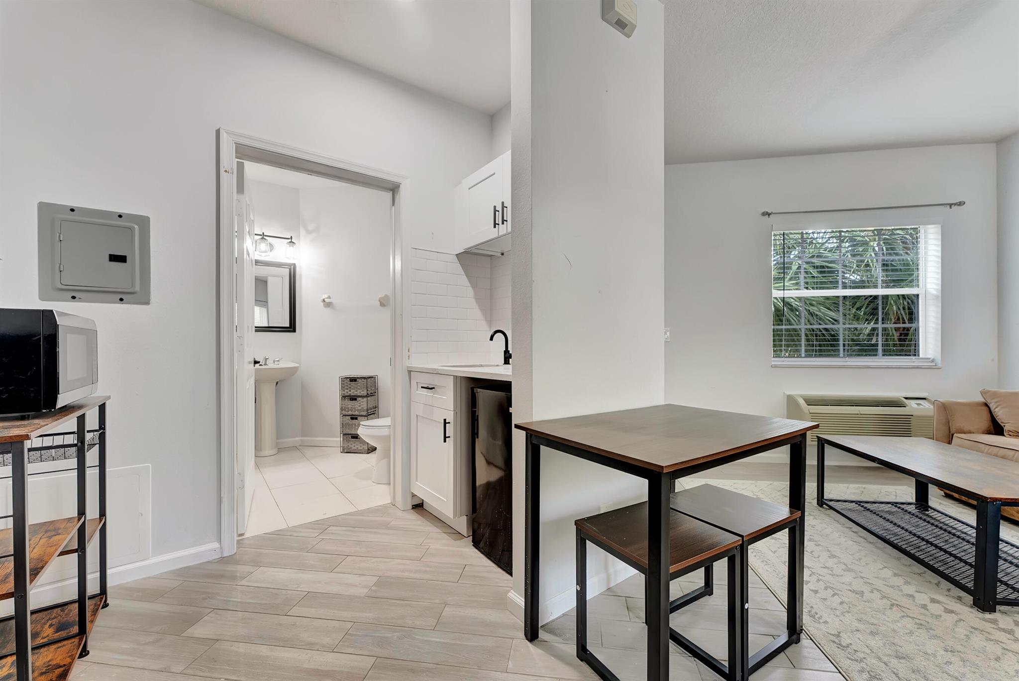8914 Sandshot Court 5121