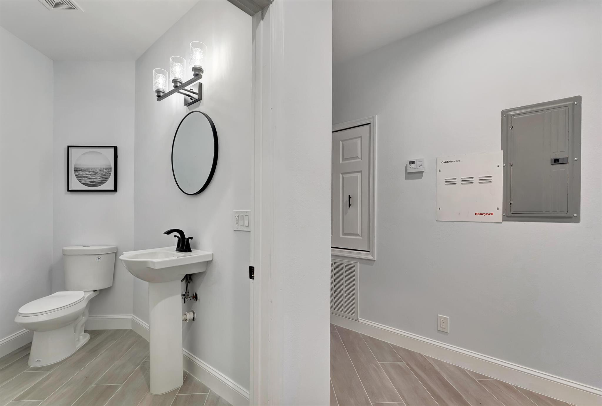 8914 Sandshot Court 5121