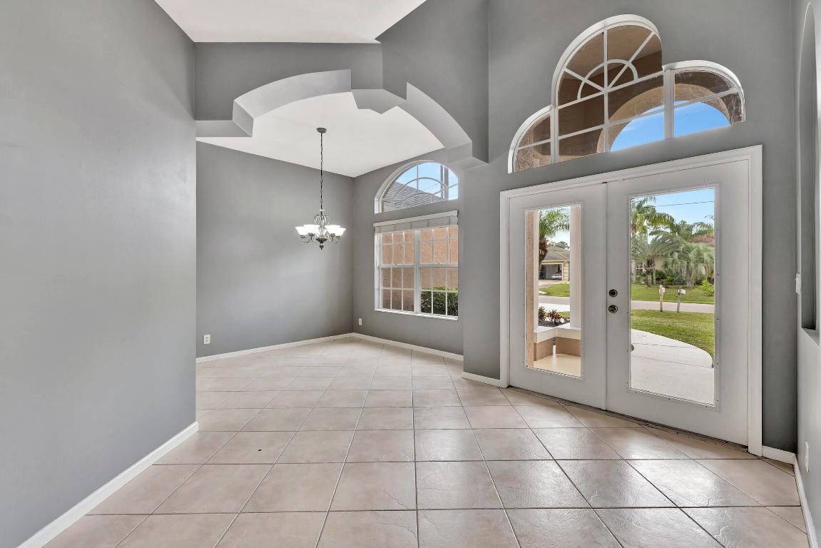 1241 SW Marmore Avenue