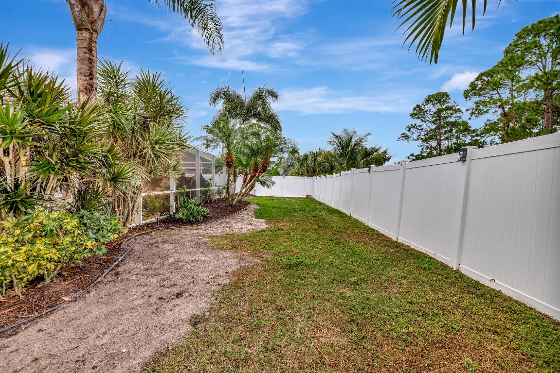 1241 SW Marmore Avenue