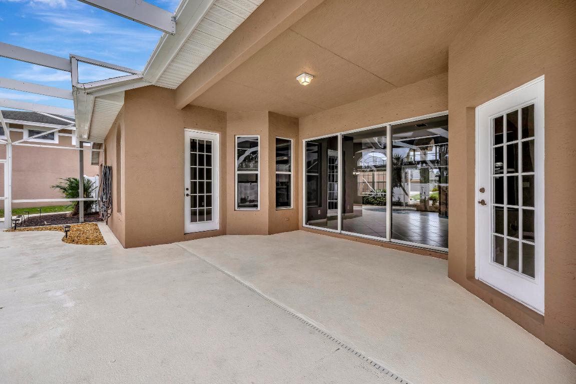 1241 SW Marmore Avenue