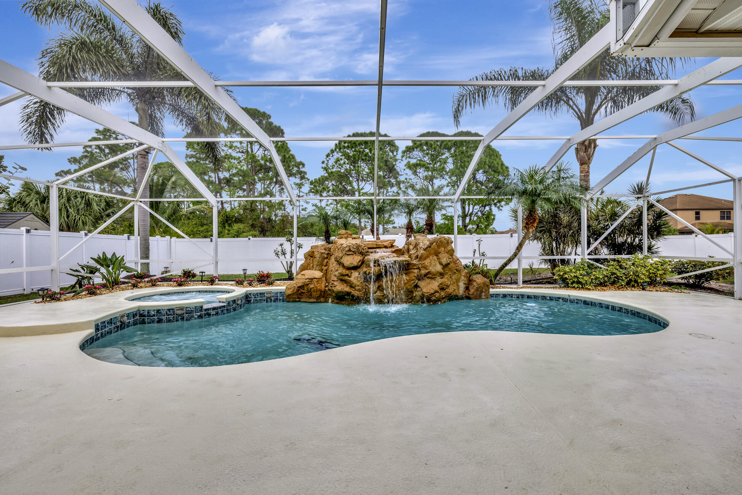 1241 SW Marmore Avenue