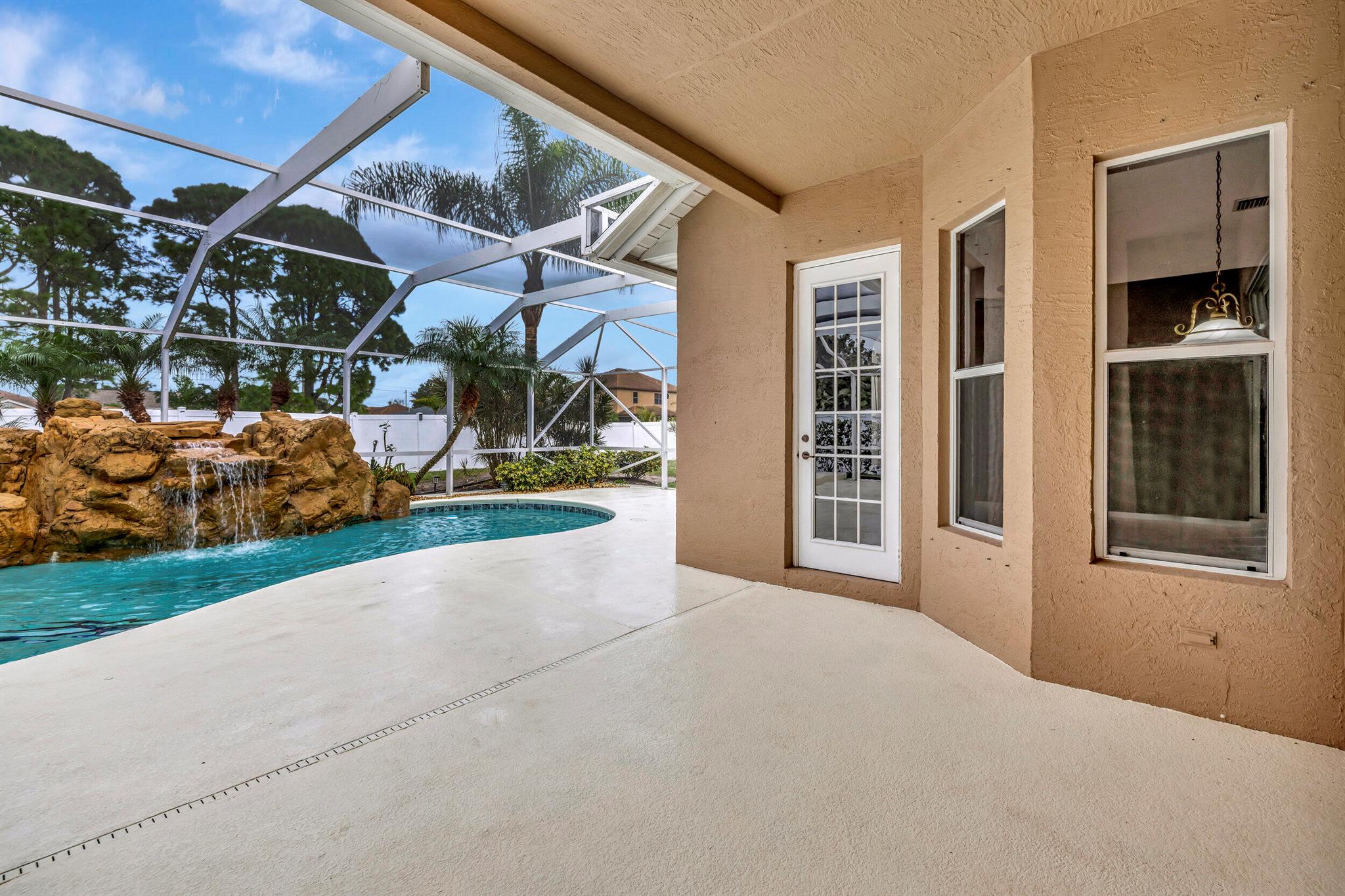 1241 SW Marmore Avenue