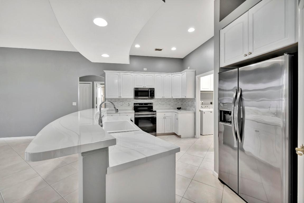 1241 SW Marmore Avenue