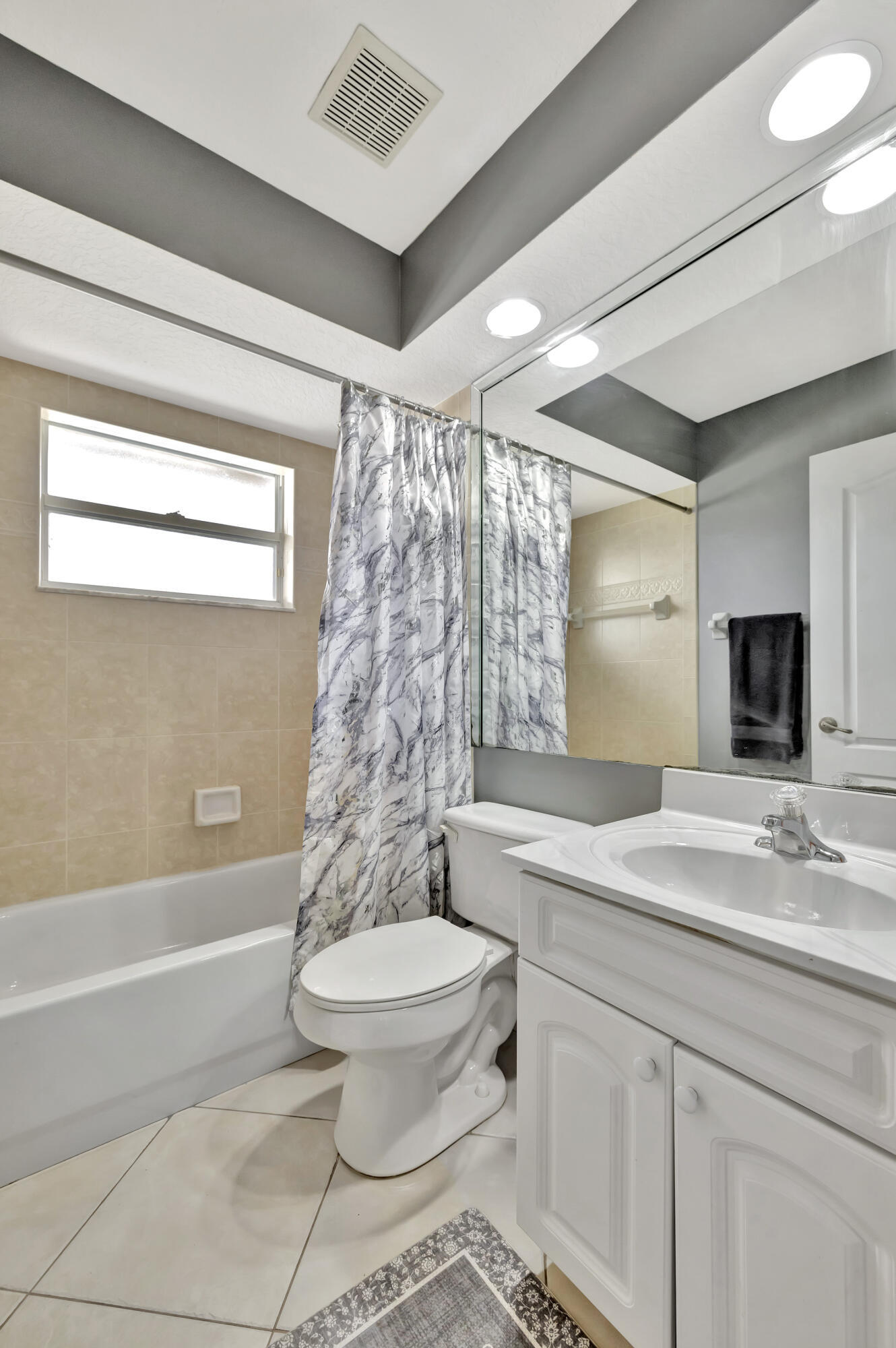 1241 SW Marmore Avenue