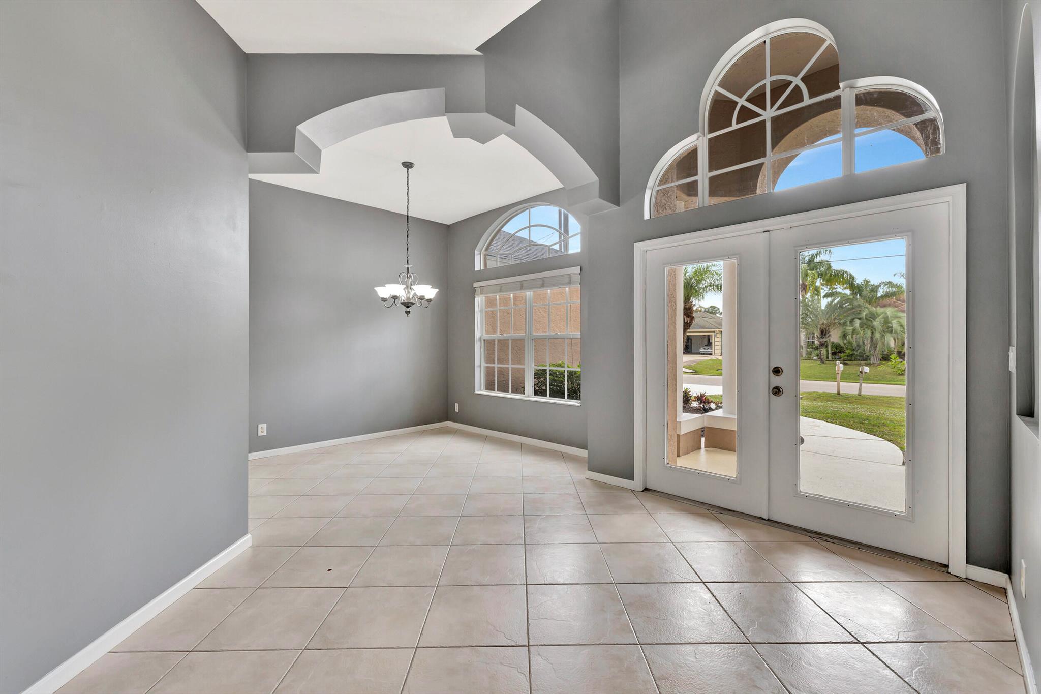 1241 SW Marmore Avenue