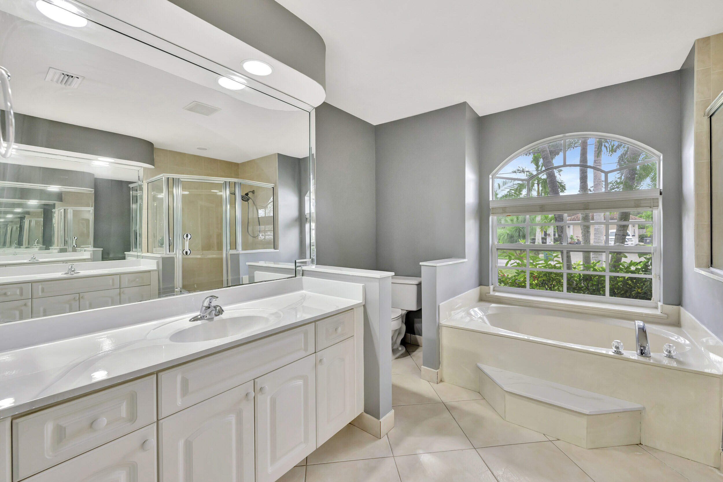 1241 SW Marmore Avenue