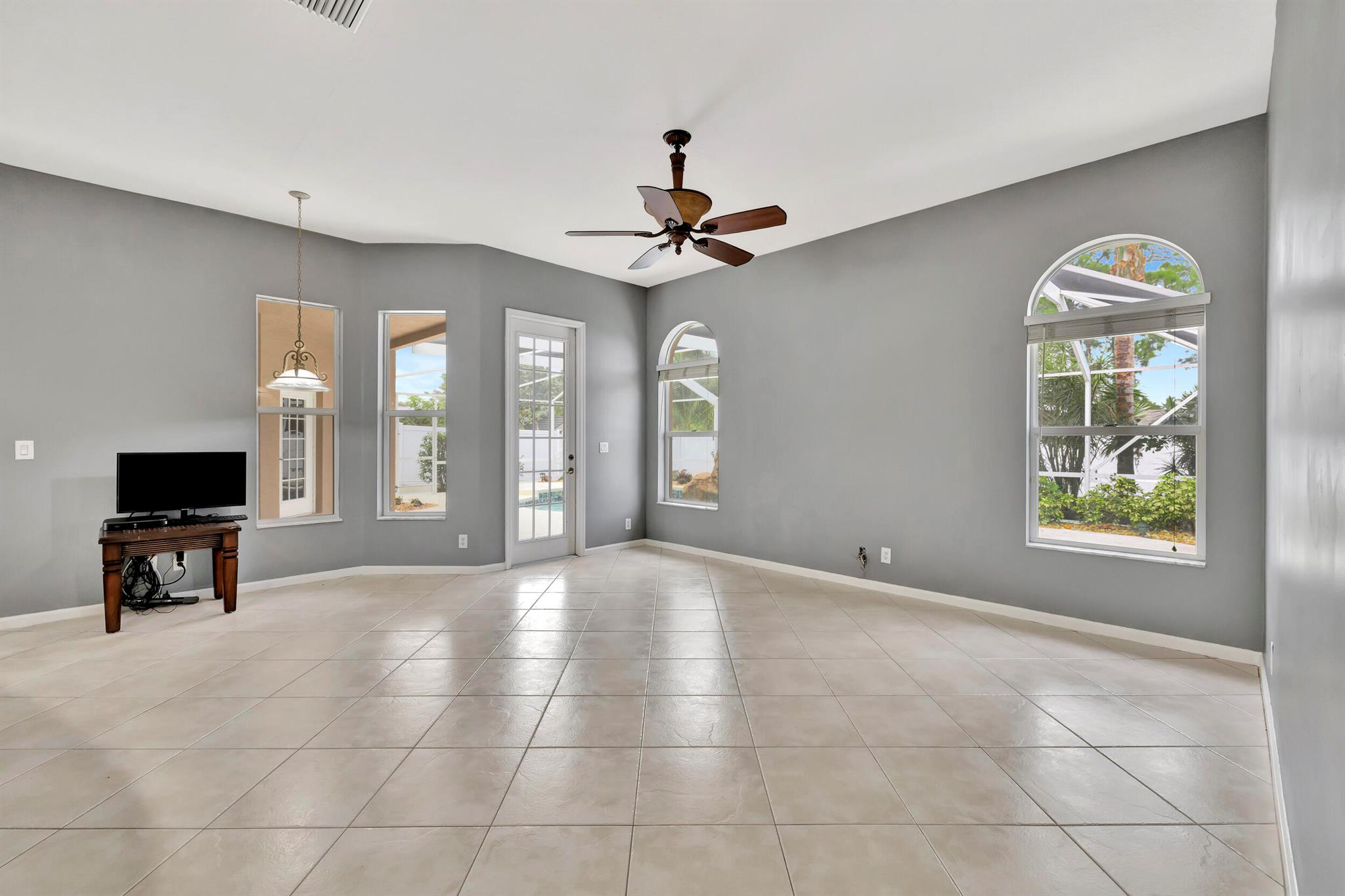 1241 SW Marmore Avenue