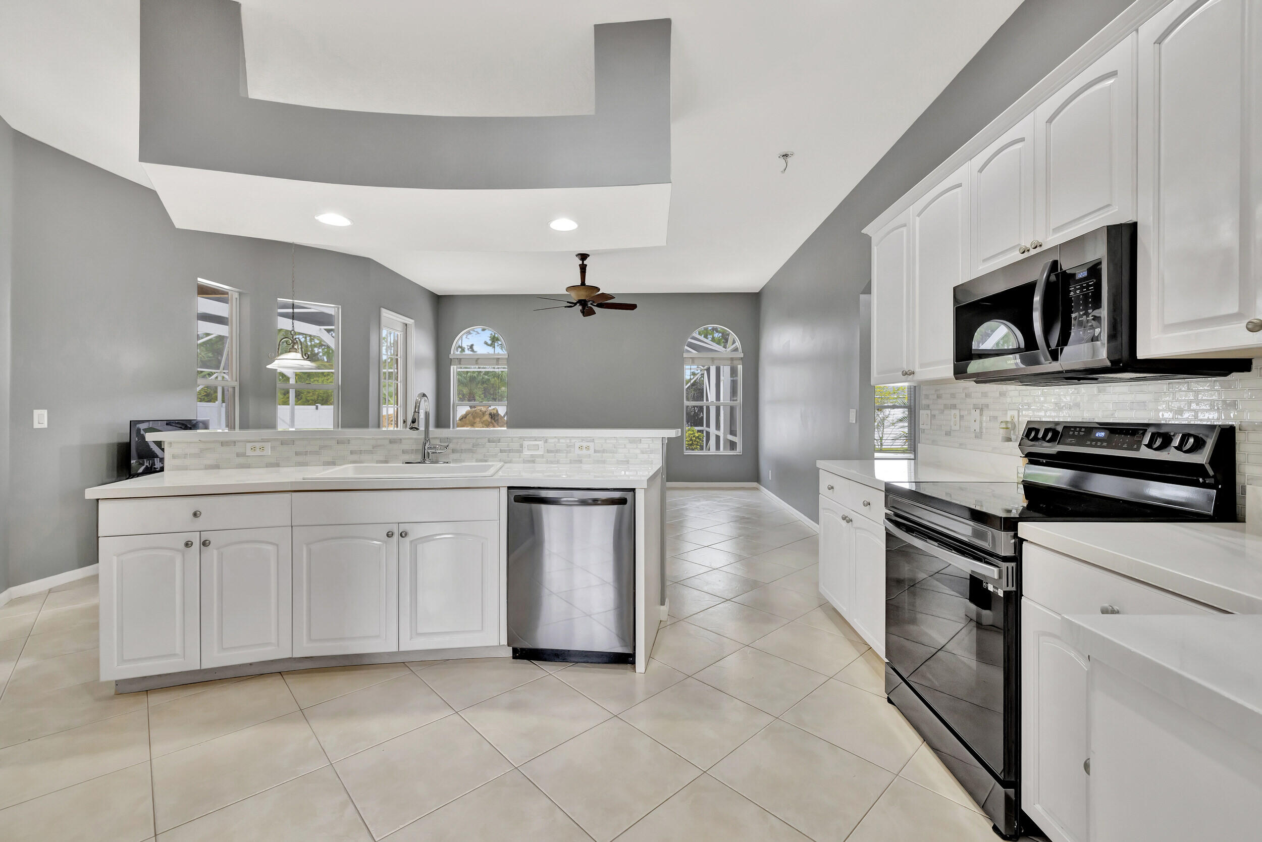 1241 SW Marmore Avenue