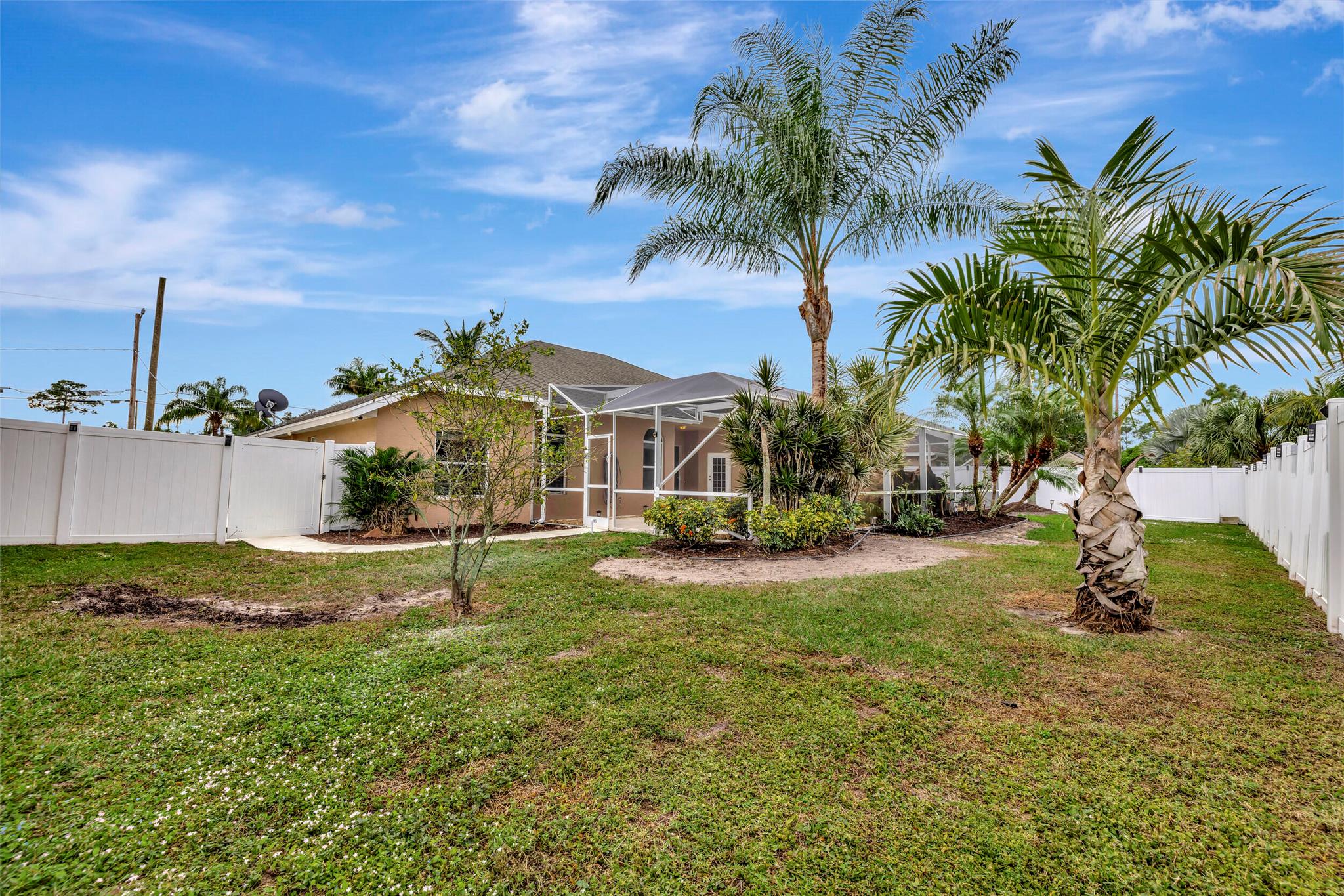 1241 SW Marmore Avenue