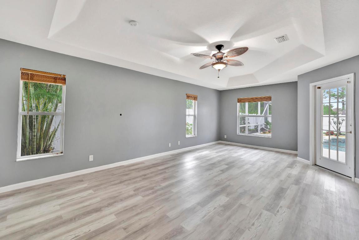 1241 SW Marmore Avenue