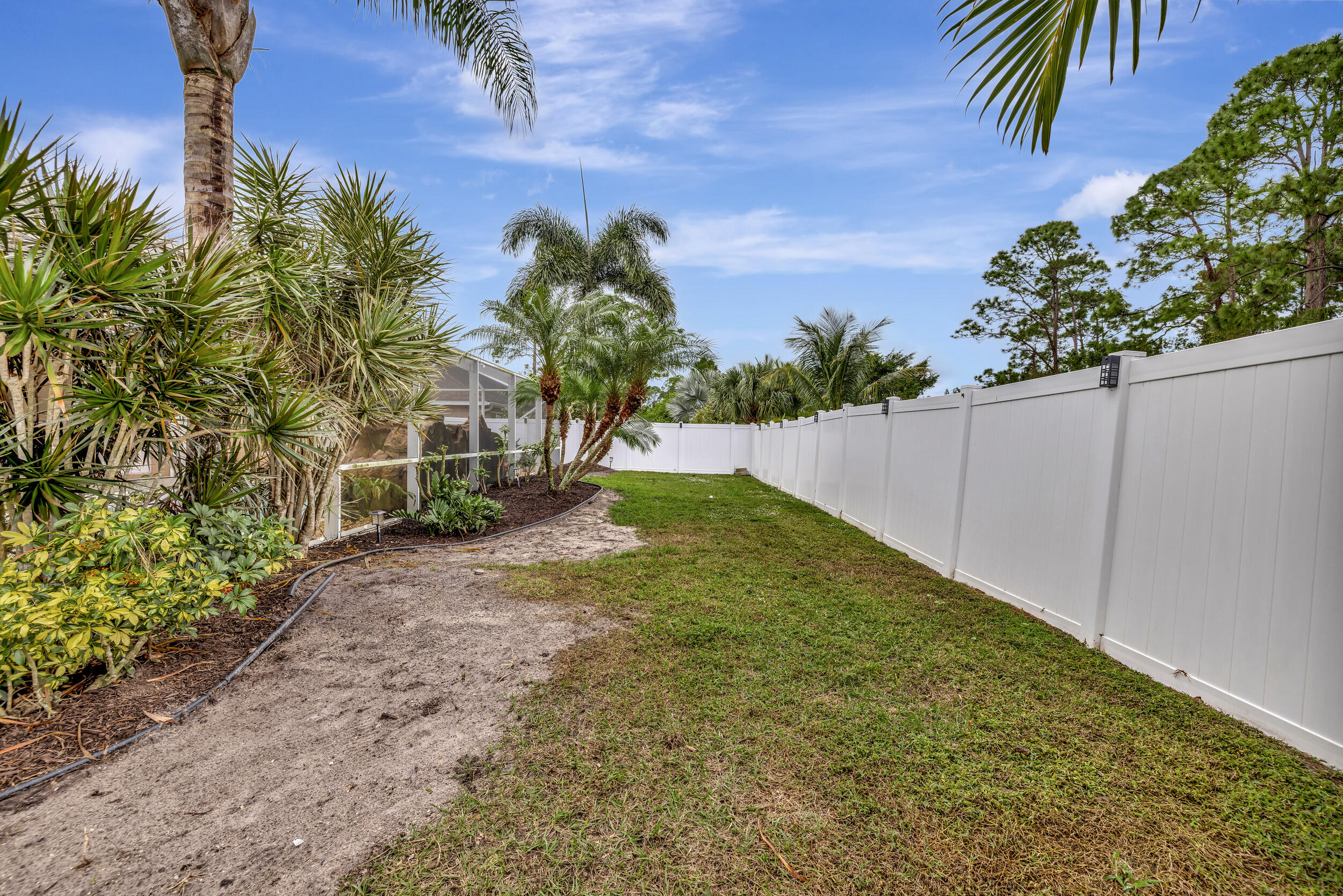 1241 SW Marmore Avenue