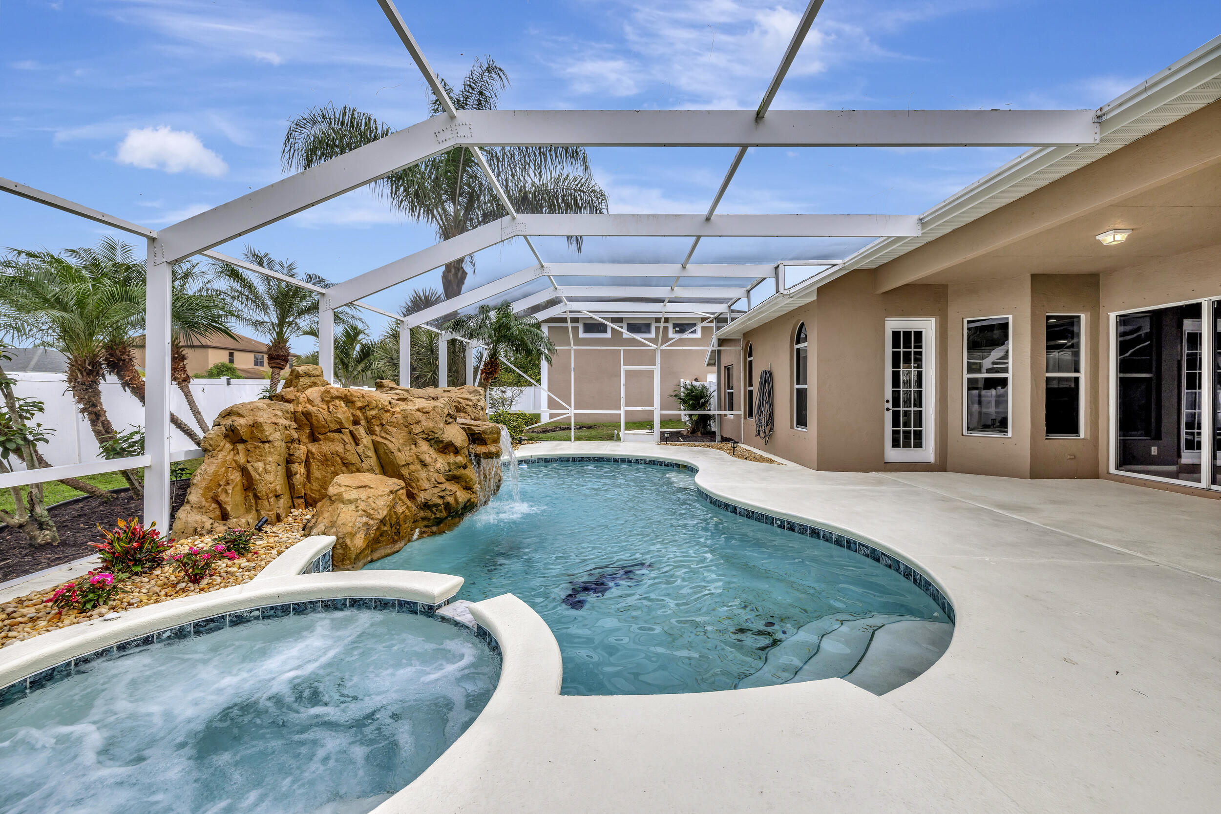 1241 SW Marmore Avenue