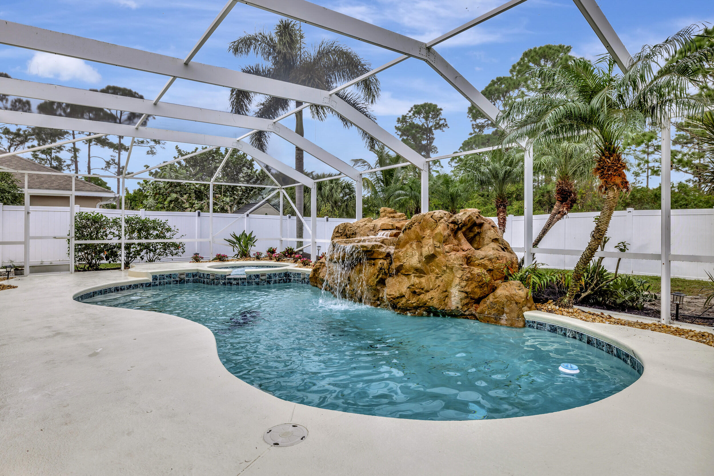 1241 SW Marmore Avenue