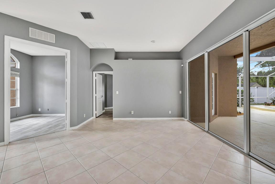 1241 SW Marmore Avenue