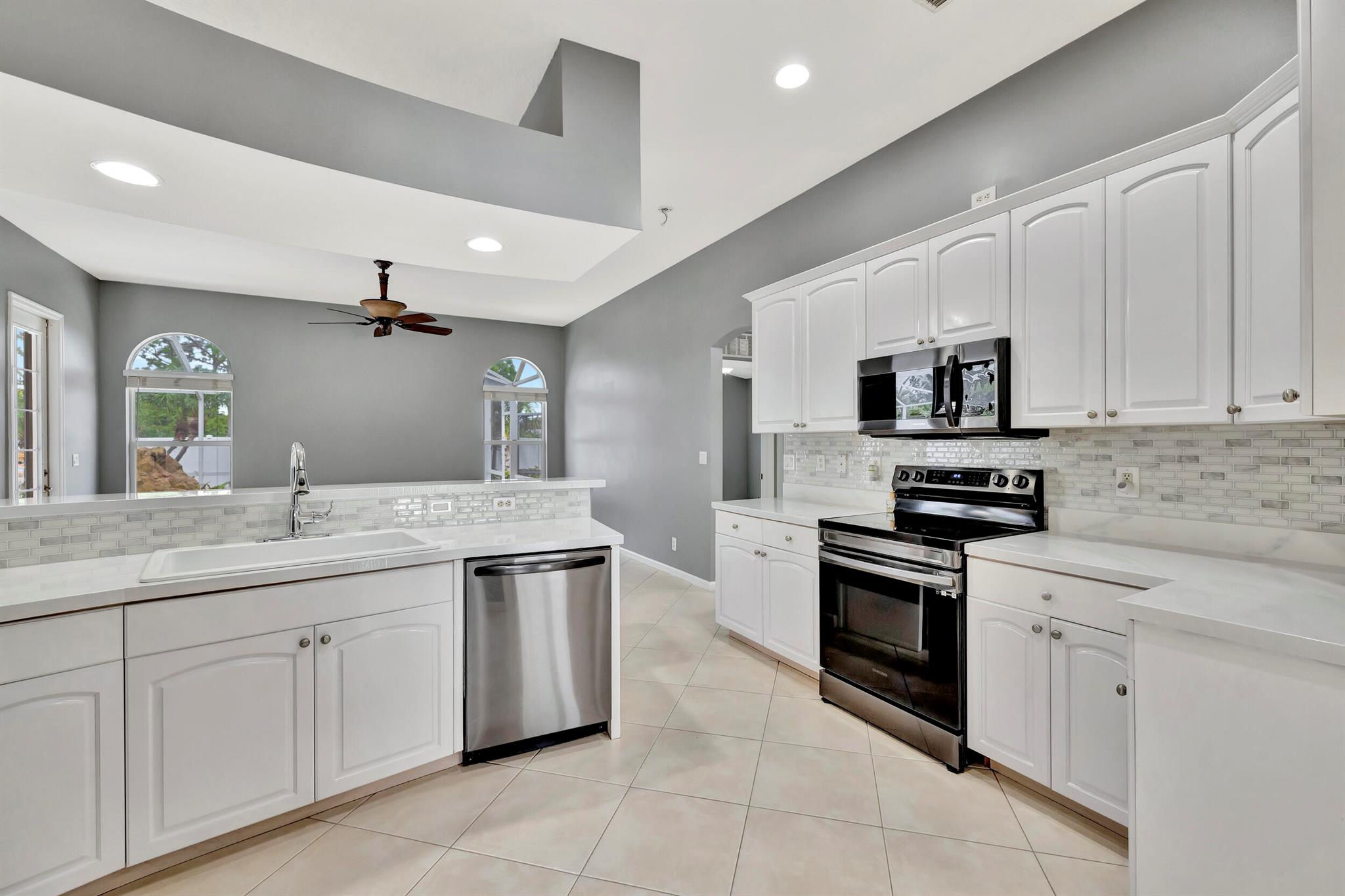 1241 SW Marmore Avenue