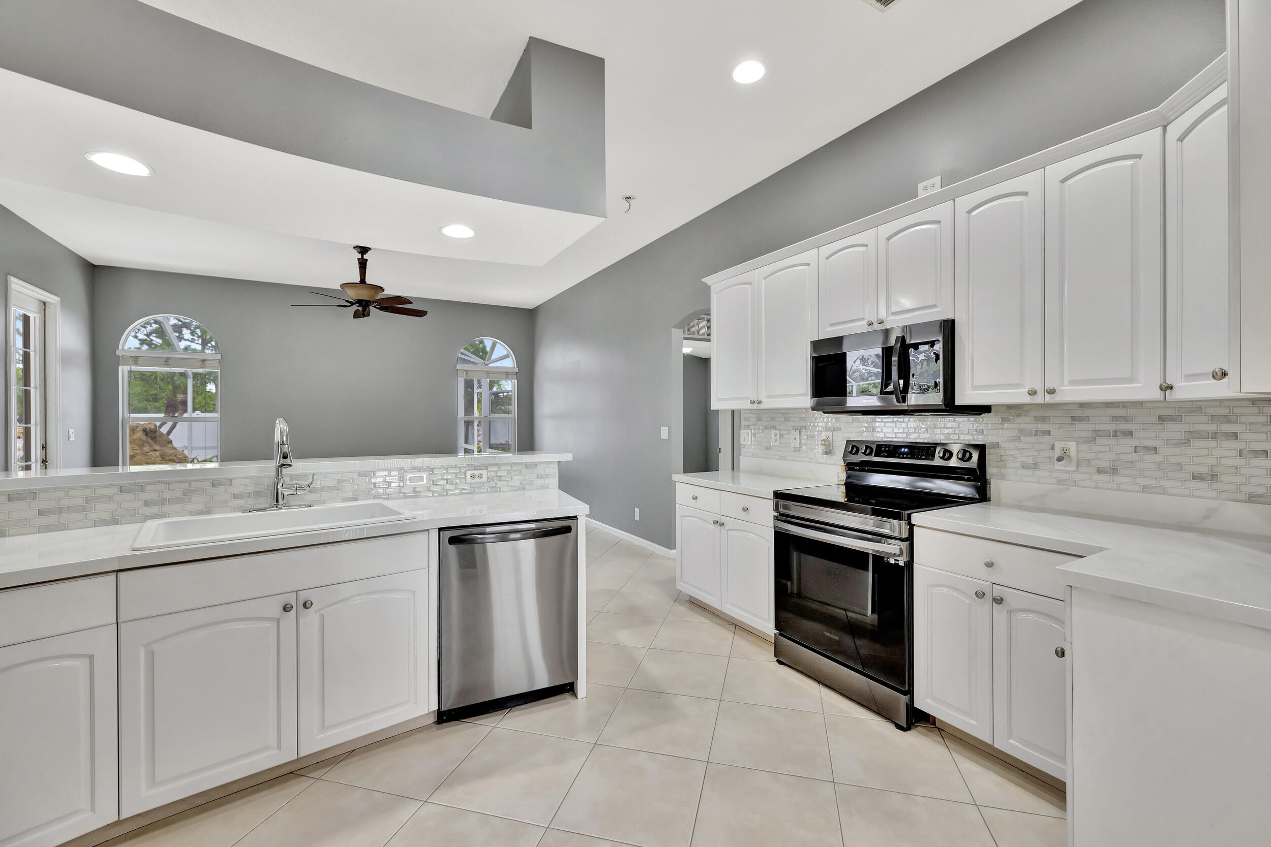 1241 SW Marmore Avenue