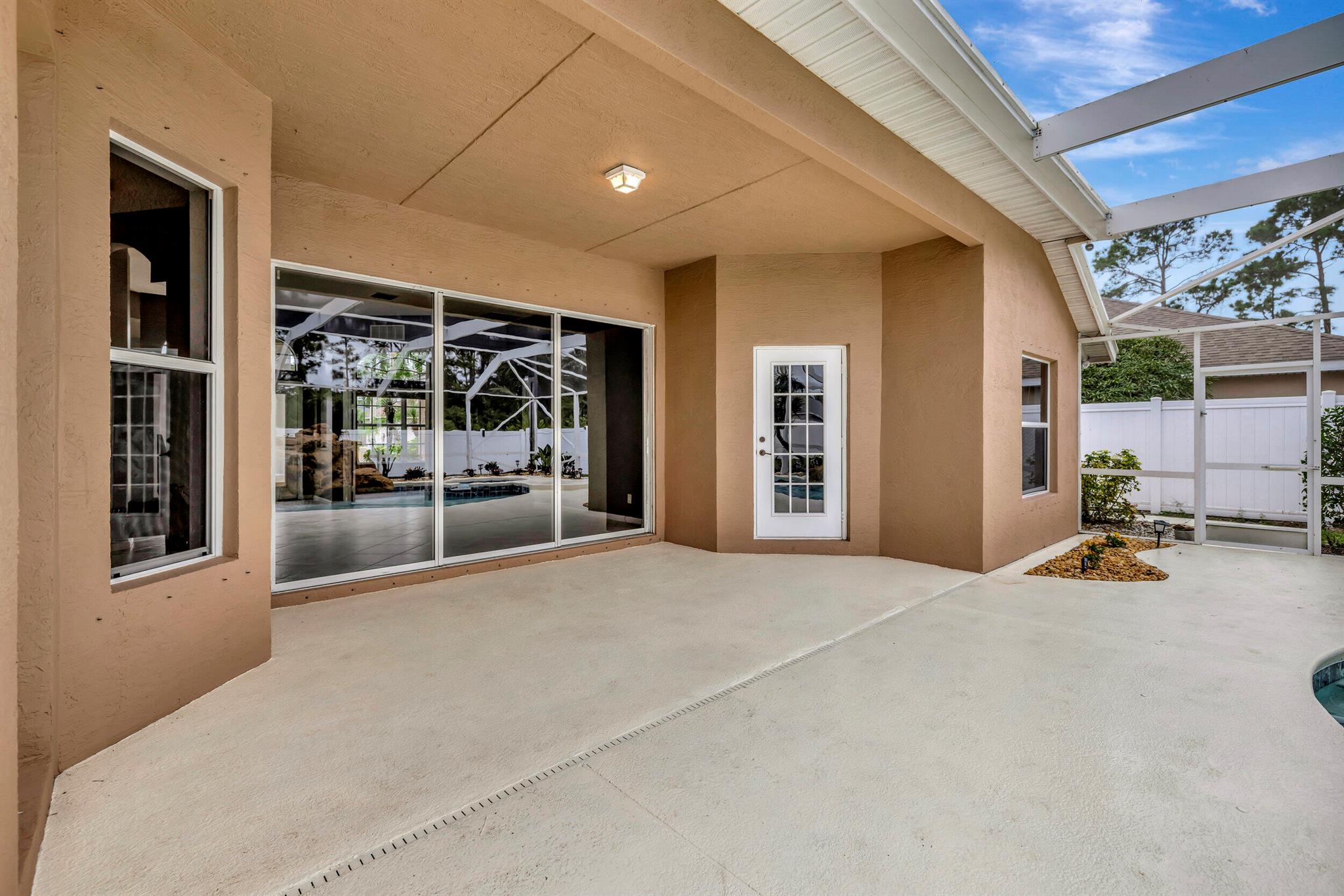 1241 SW Marmore Avenue