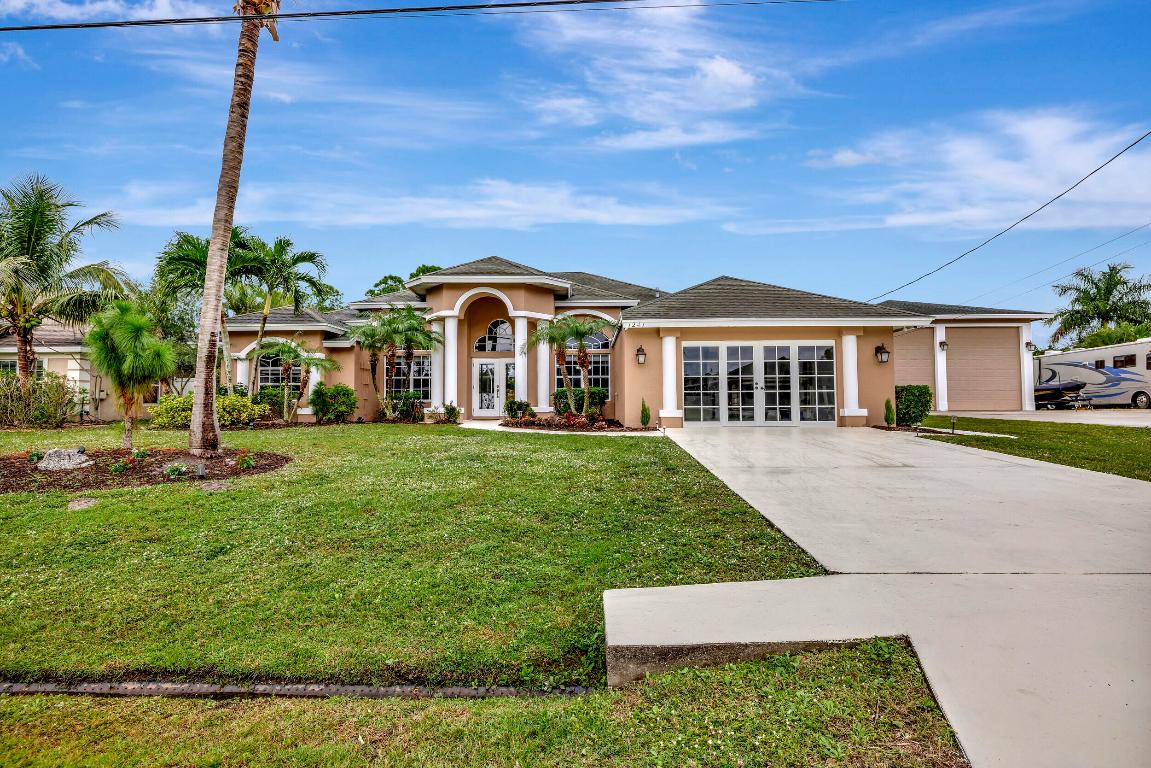 1241 SW Marmore Avenue