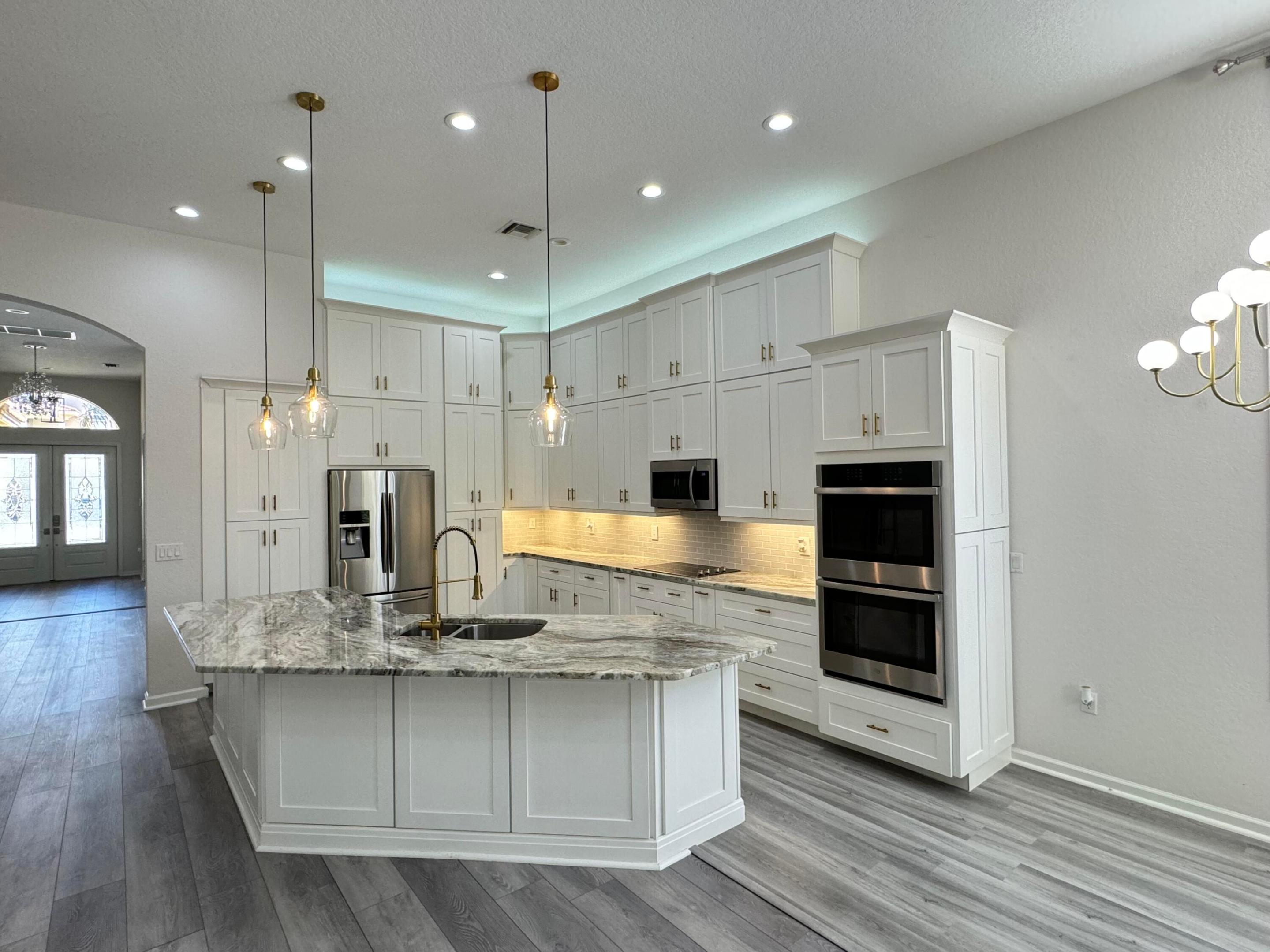 3379 Westford Circle SW