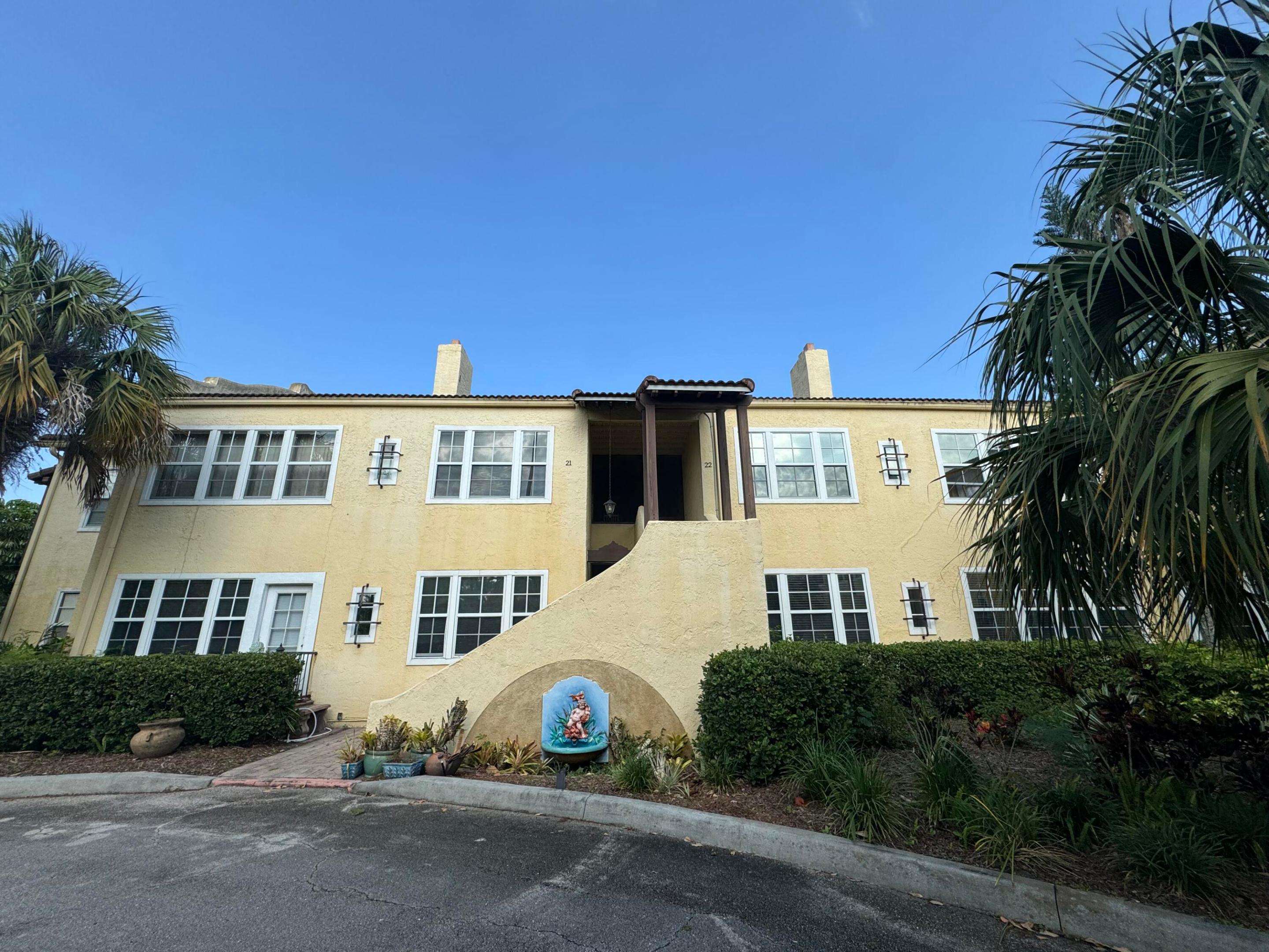 2605 St Lucie Boulevard 22
