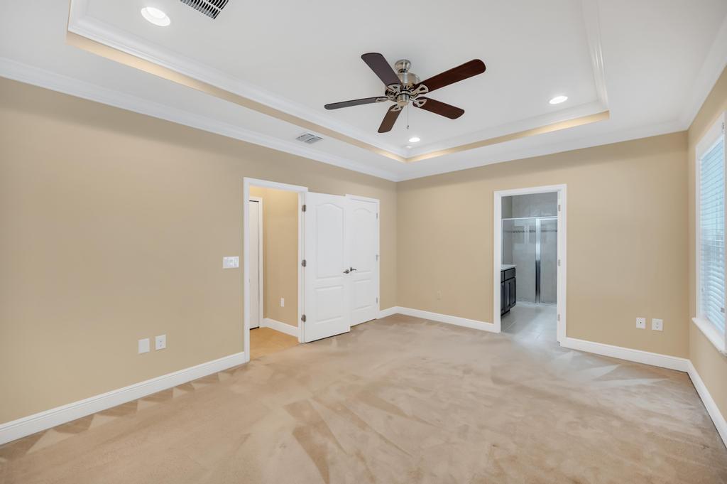 5335 NW Wisk Fern Circle