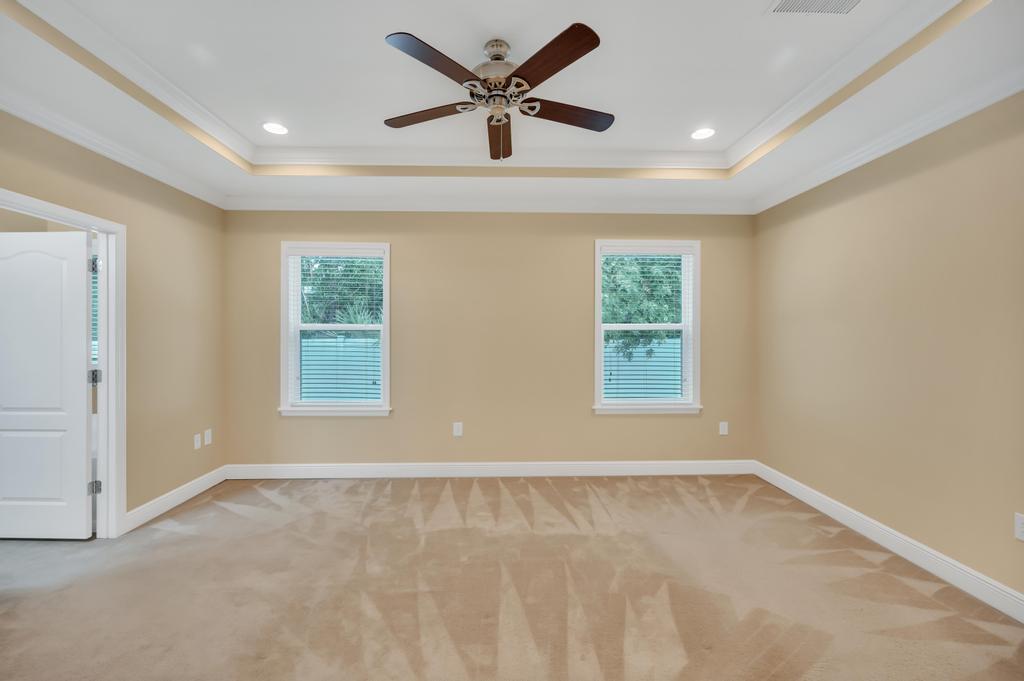 5335 NW Wisk Fern Circle