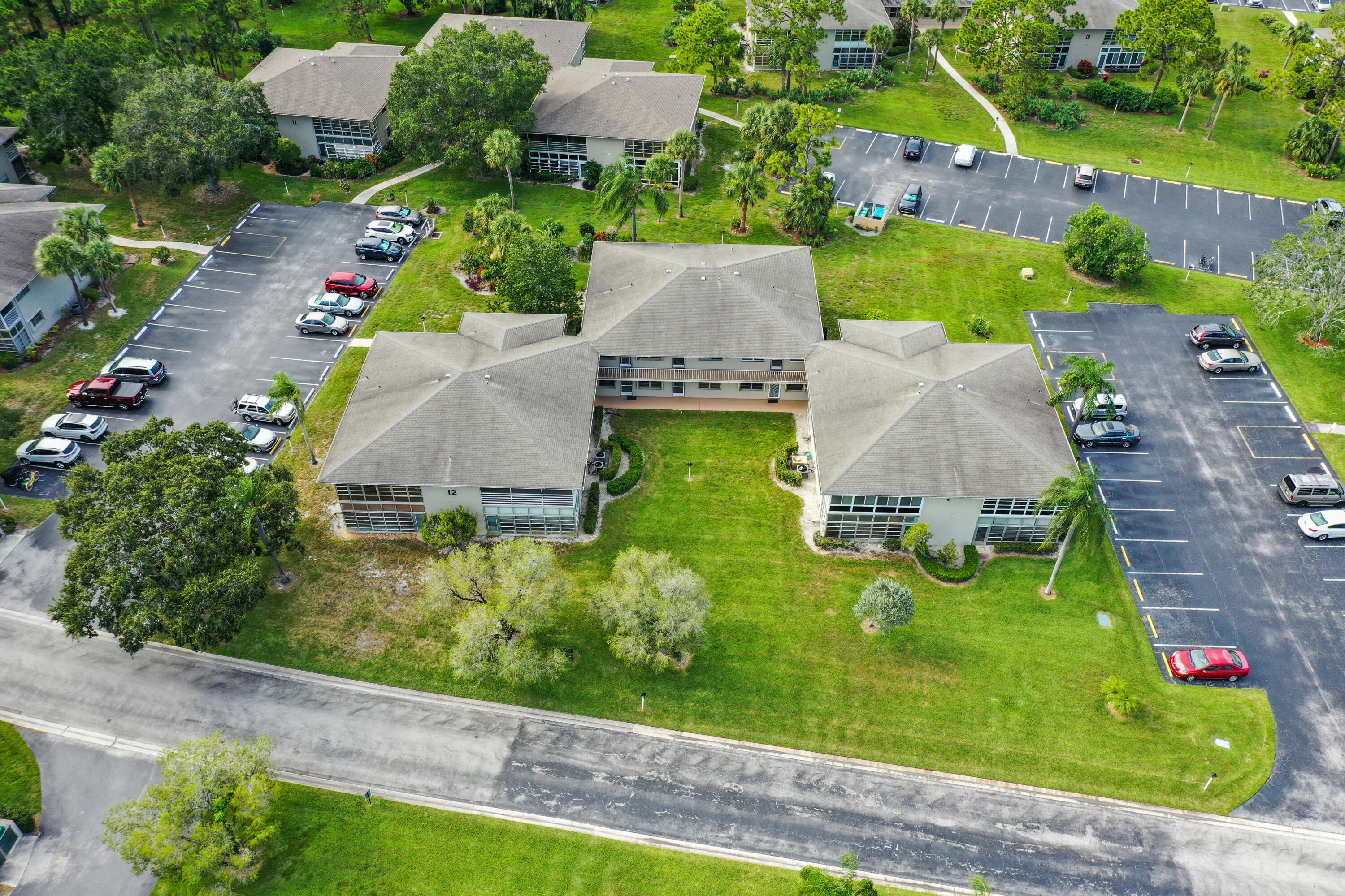 12 Lake Vista Trail 101